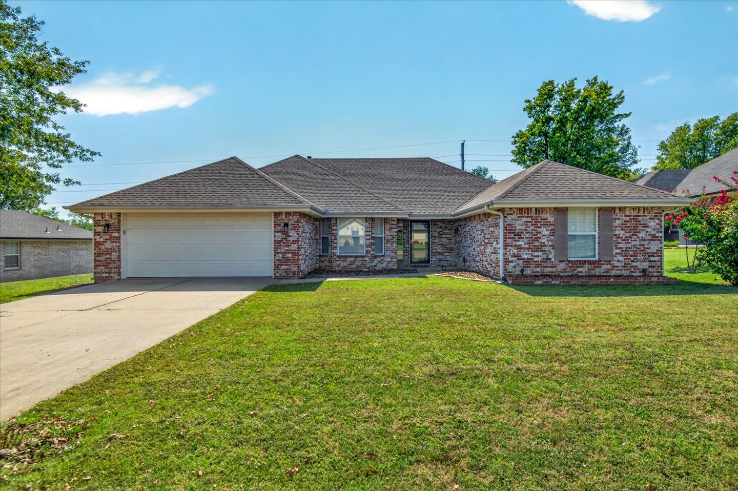 5613 Woodland Bartlesville OK 74006