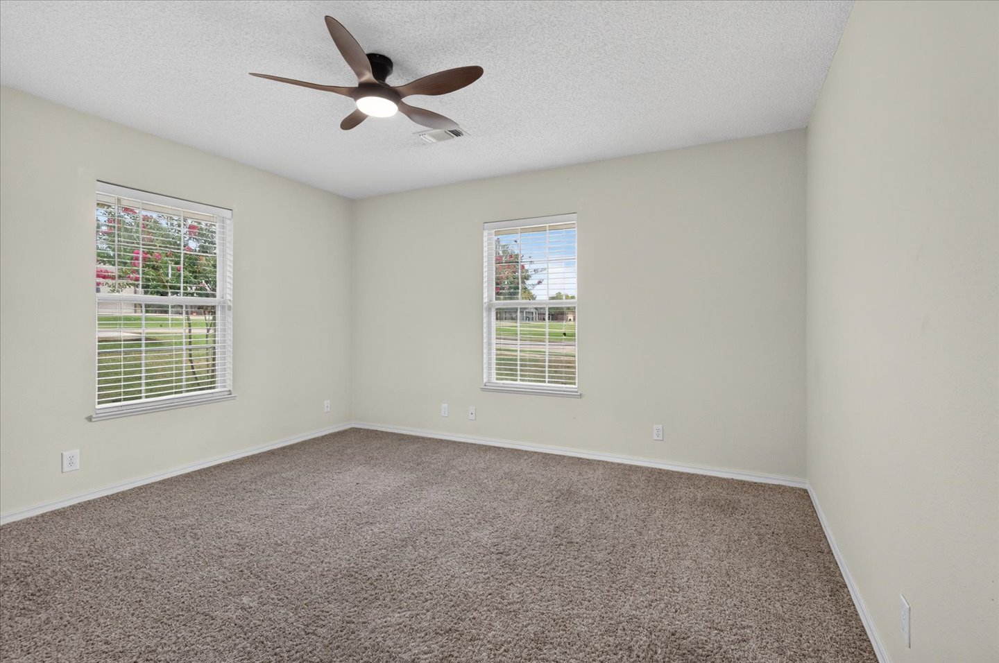 5613 Woodland Bartlesville OK 74006