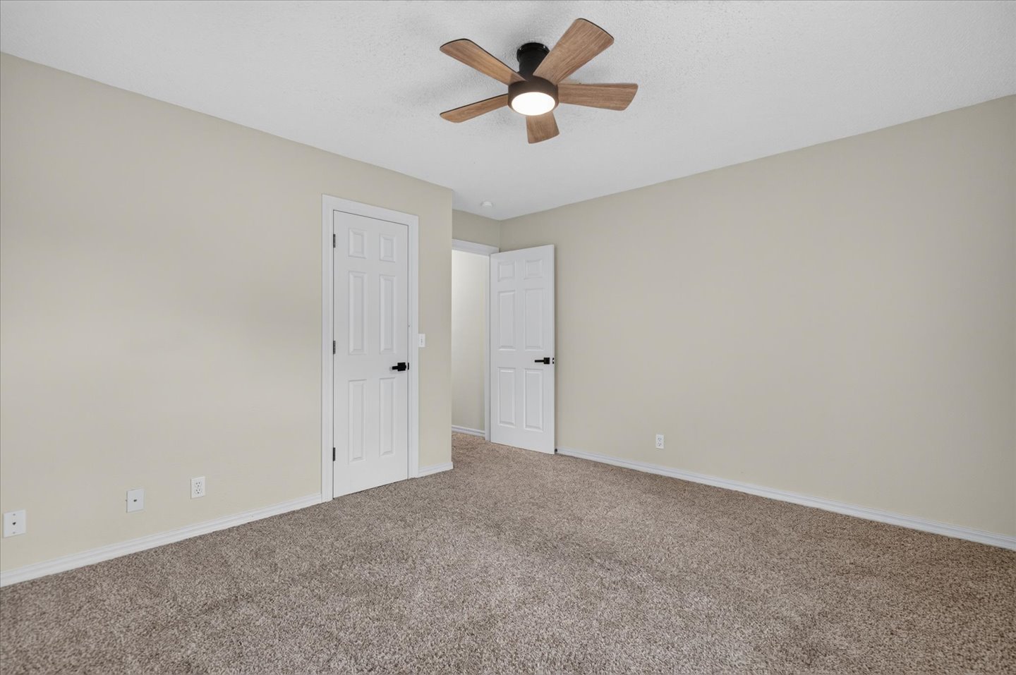 5613 Woodland Bartlesville OK 74006
