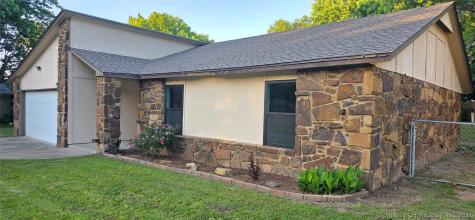 13621 S 285th East Avenue Coweta OK 74429
