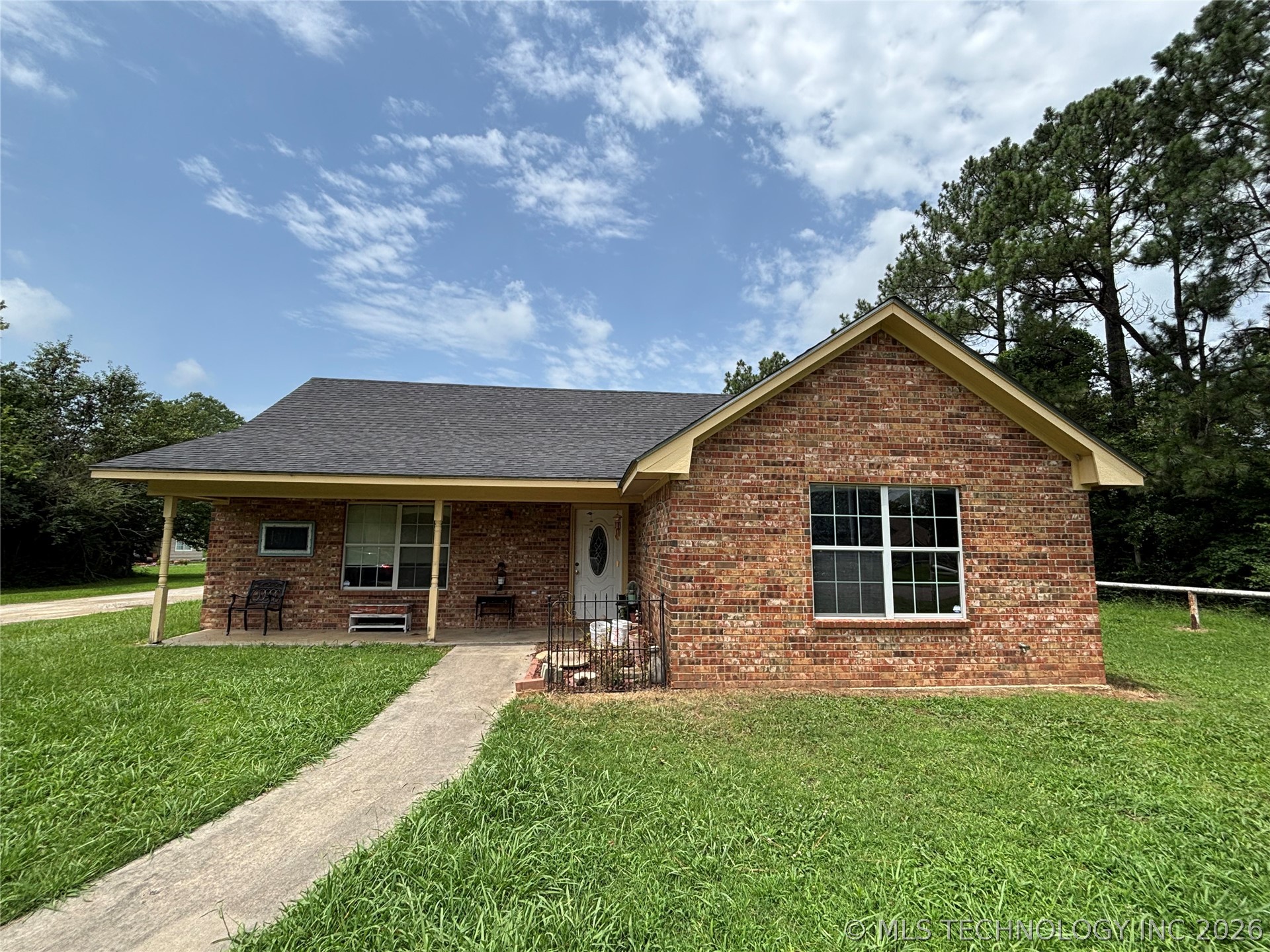 1011 N 49th Durant OK 74701