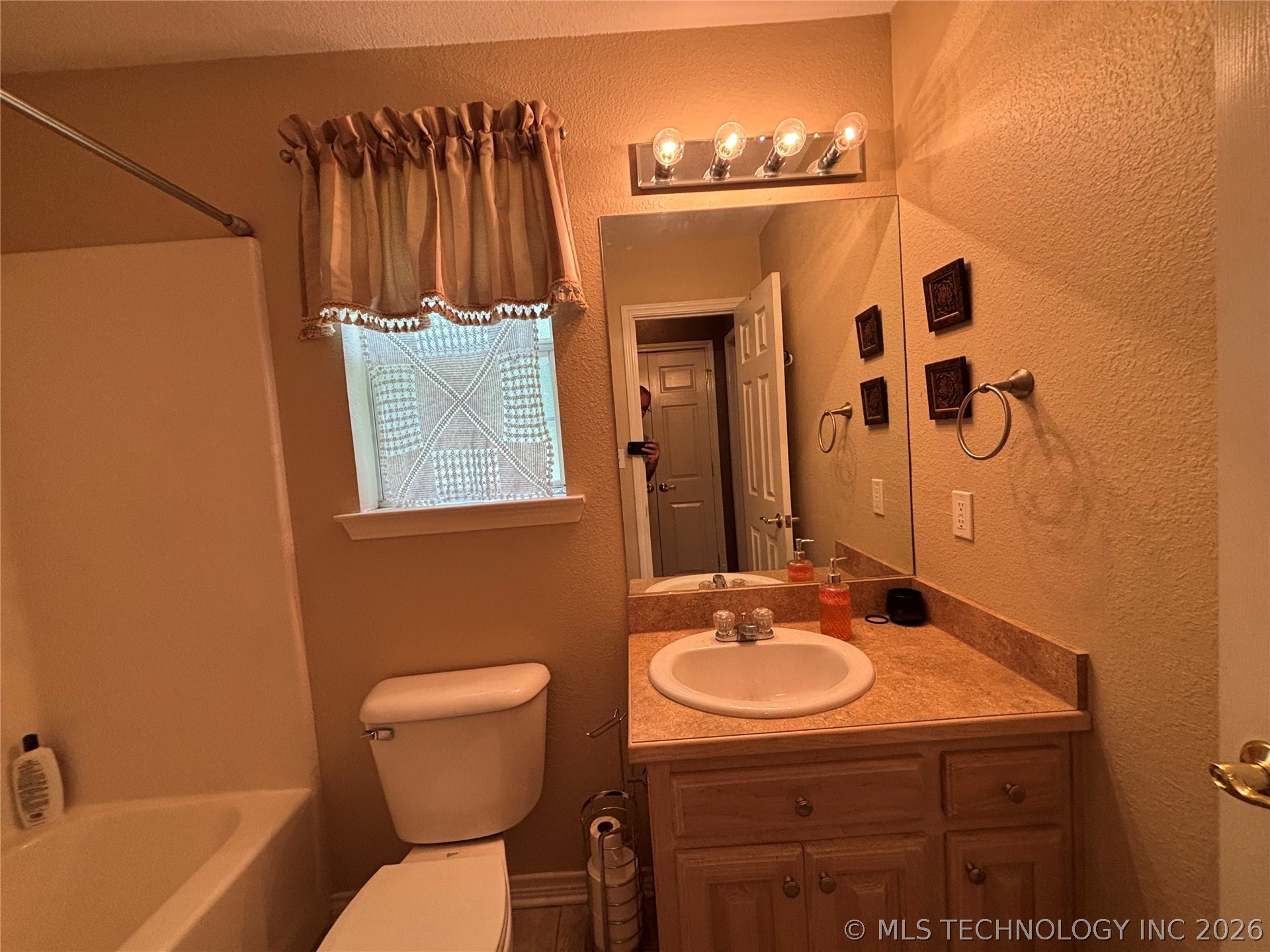 1011 N 49th Durant OK 74701