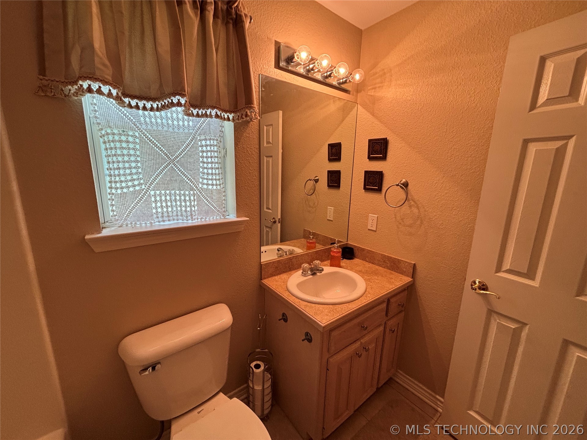 1011 N 49th Durant OK 74701