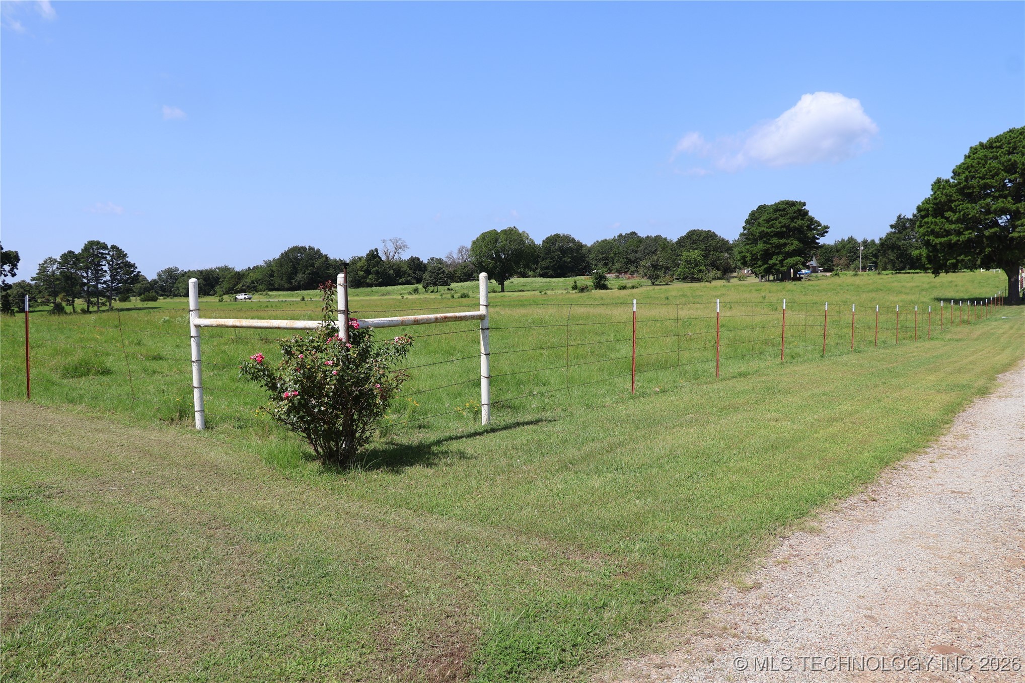37280 Morris Creek Howe OK 74940