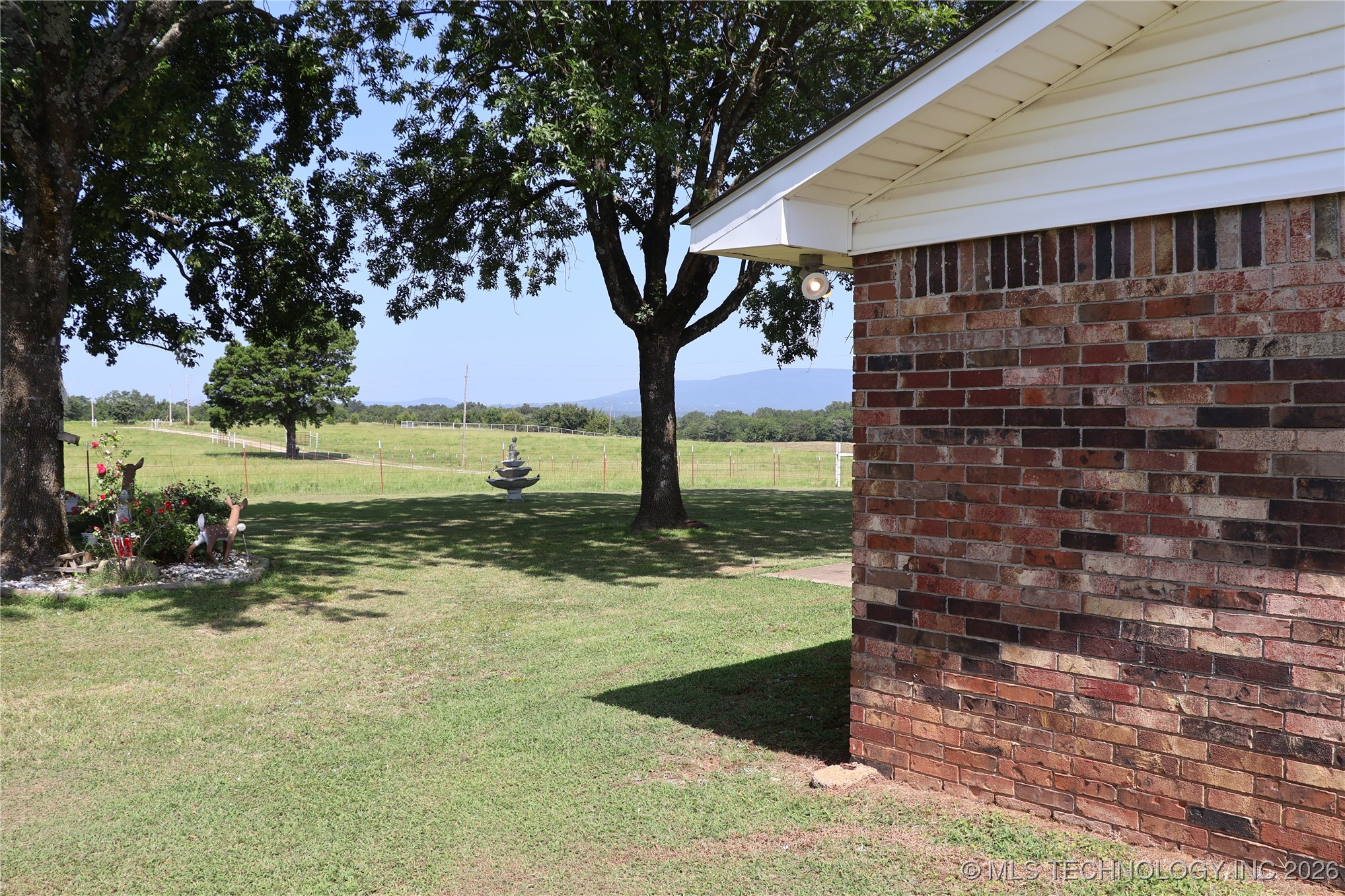 37280 Morris Creek Howe OK 74940