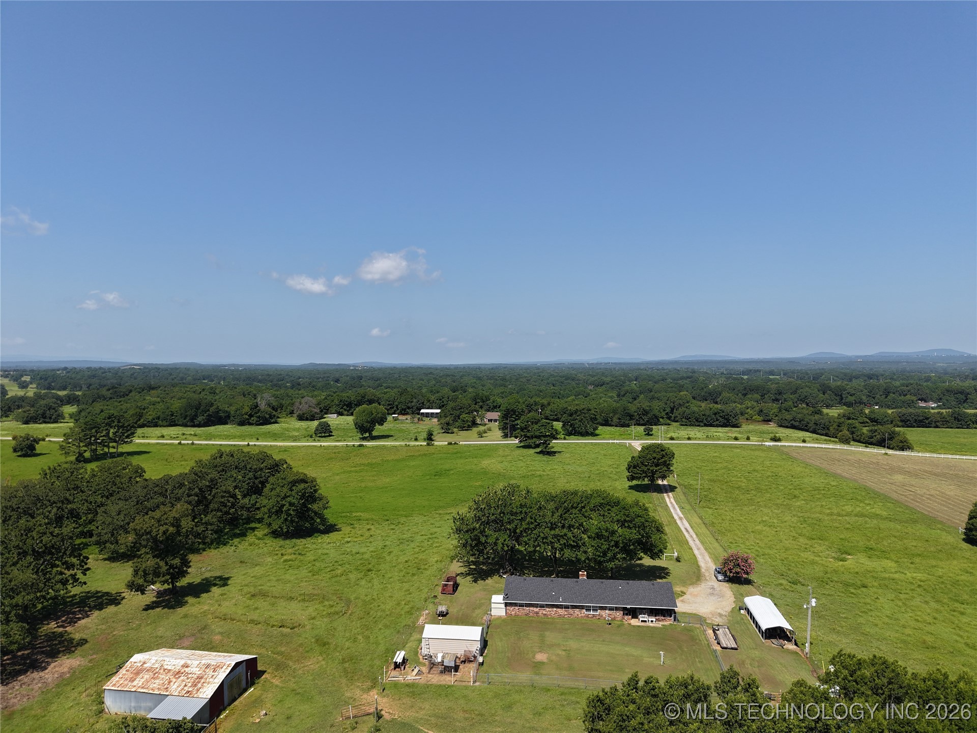37280 Morris Creek Howe OK 74940