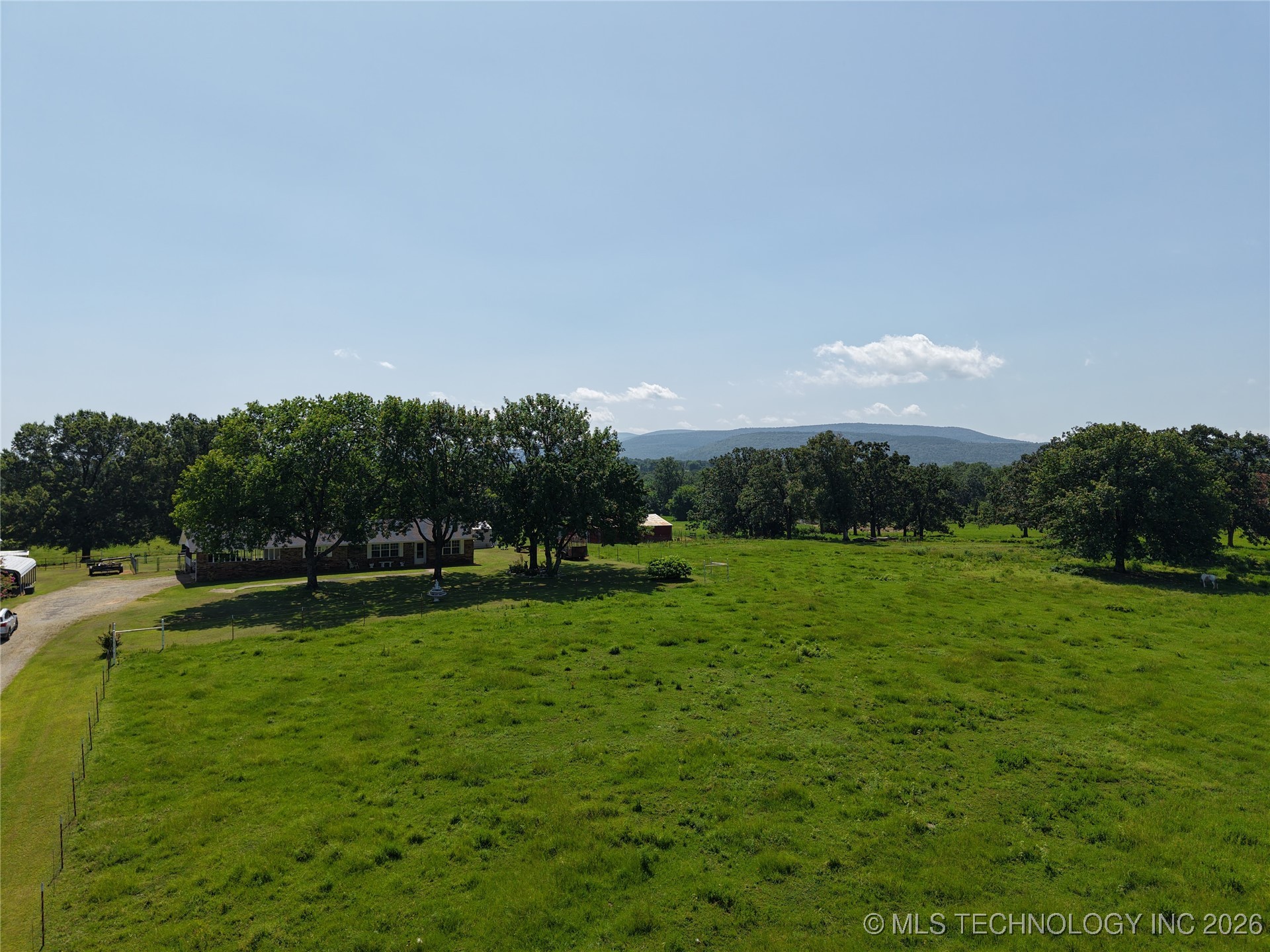 37280 Morris Creek Howe OK 74940