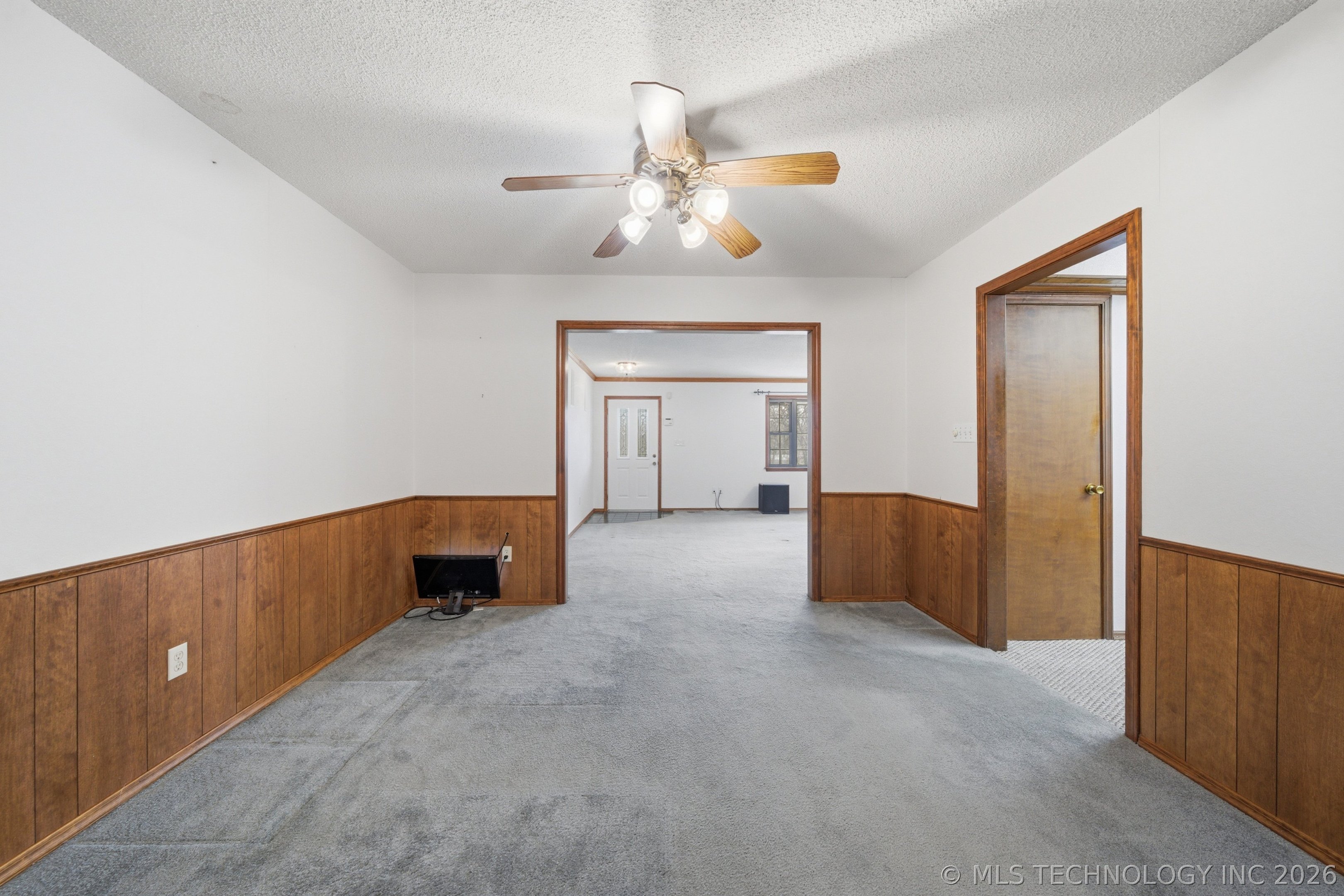 1001 N Hopi Street Chouteau OK 74337