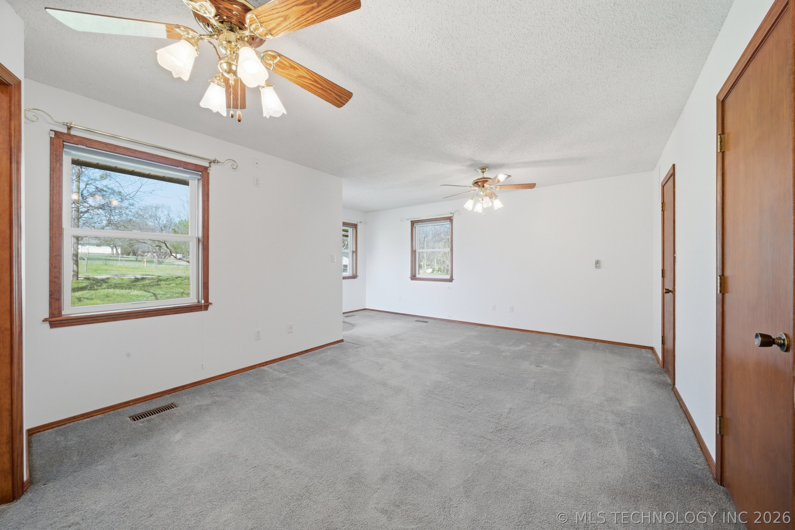 1001 N Hopi Street Chouteau OK 74337