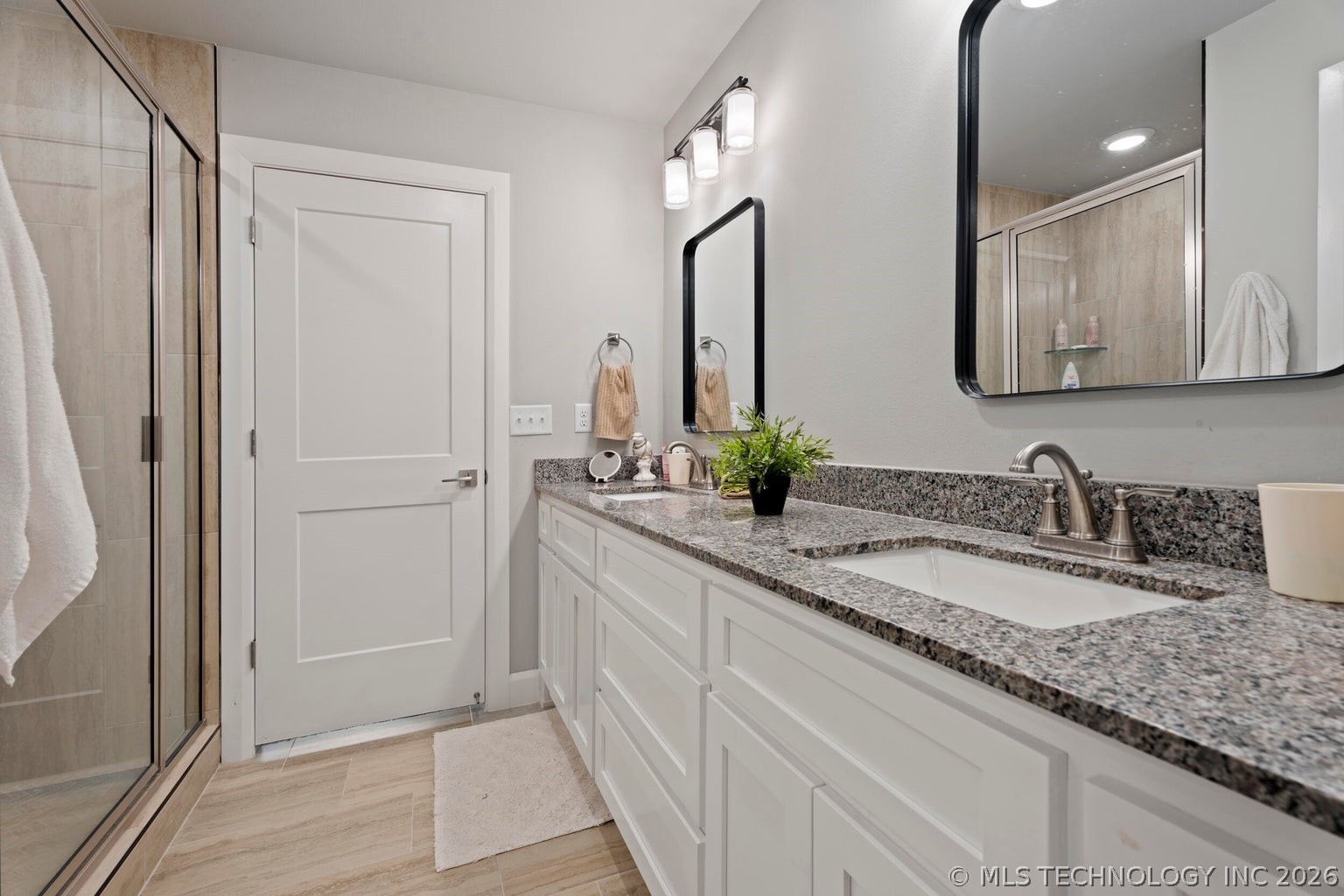 1621 Rockwood Drive Grove OK 74344