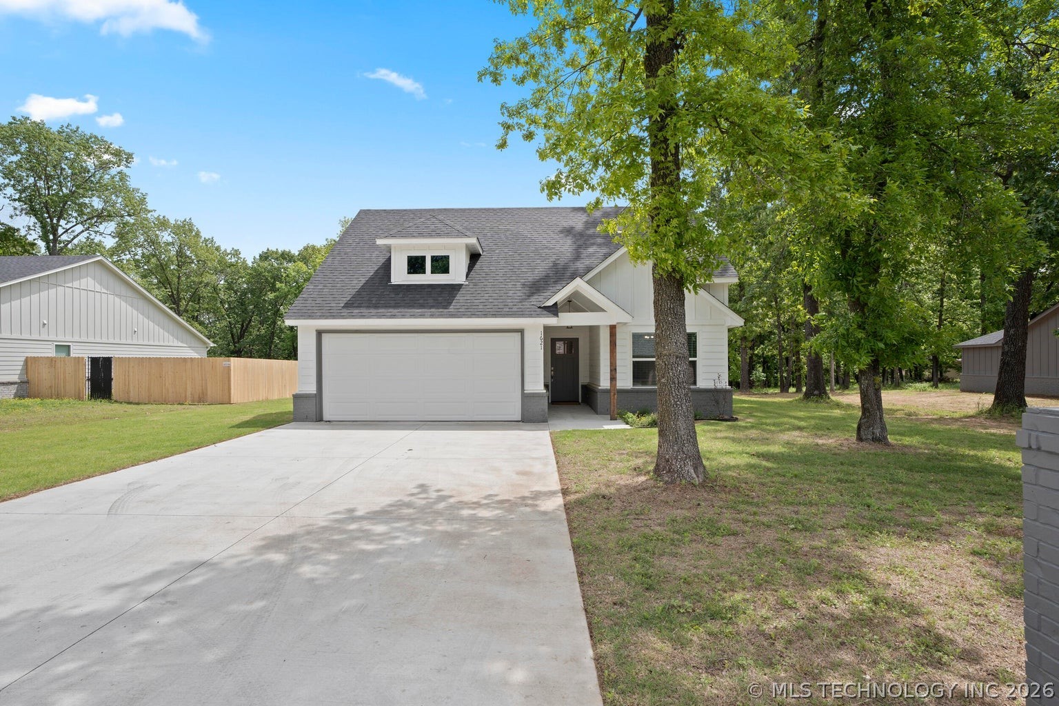 1621 Rockwood Drive Grove OK 74344