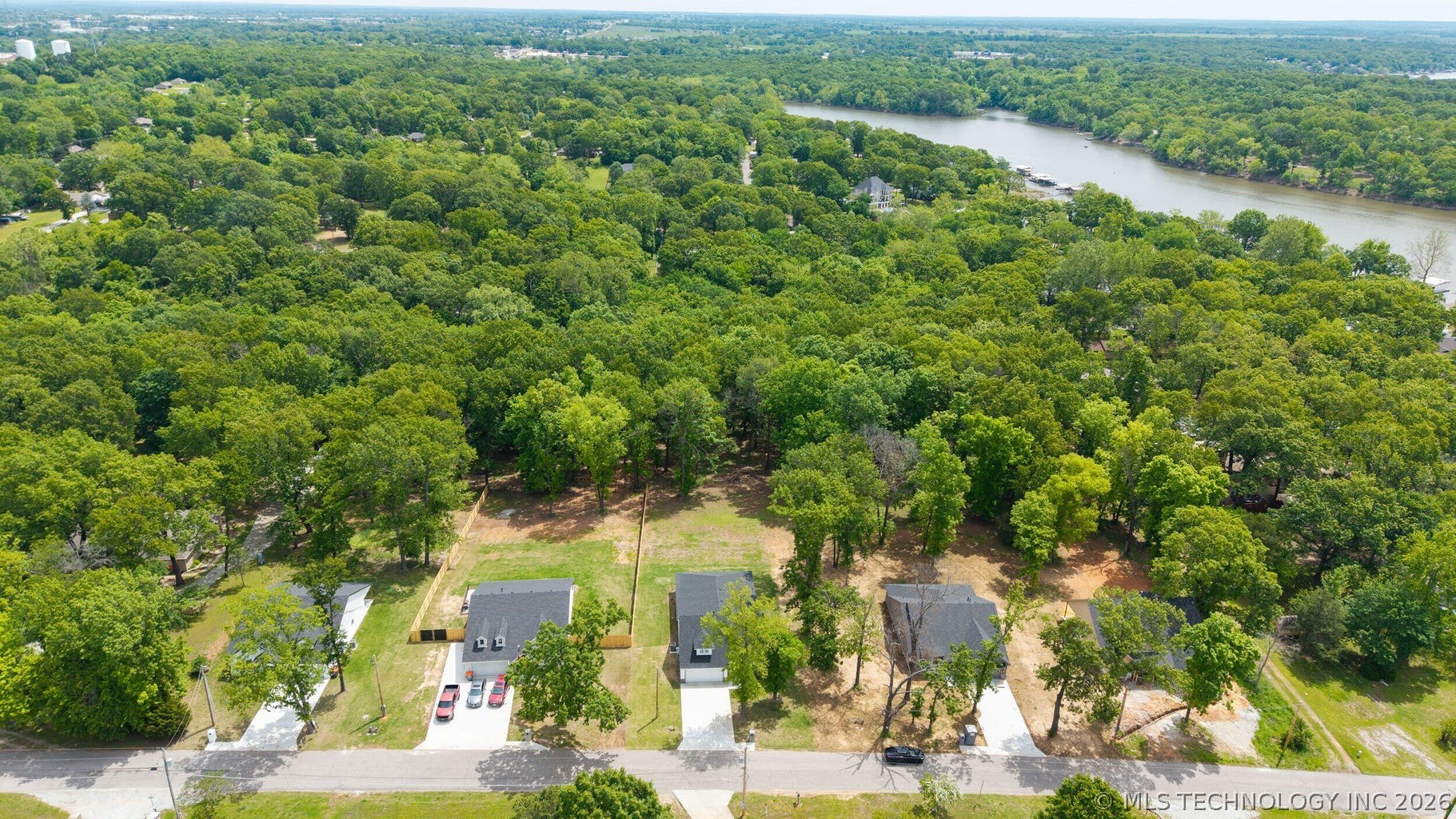1621 Rockwood Drive Grove OK 74344