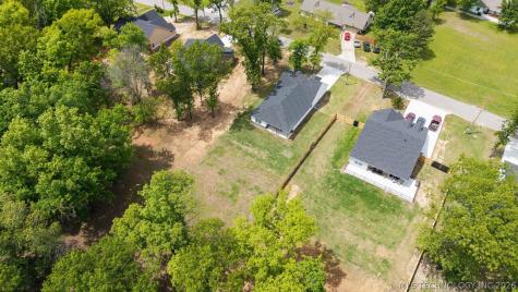 1621 Rockwood Drive Grove OK 74344