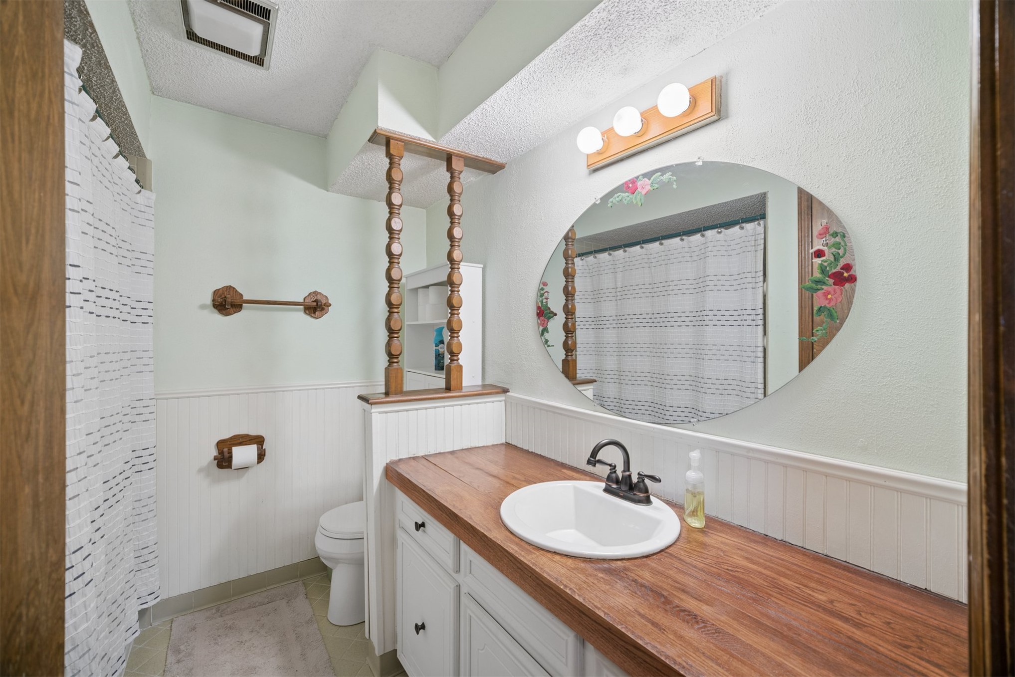 1813 Surrey Drive Pryor OK 74361