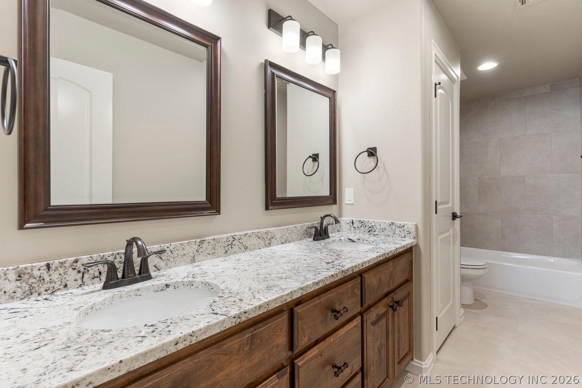 14272 S Delaware Place S Bixby OK 74008