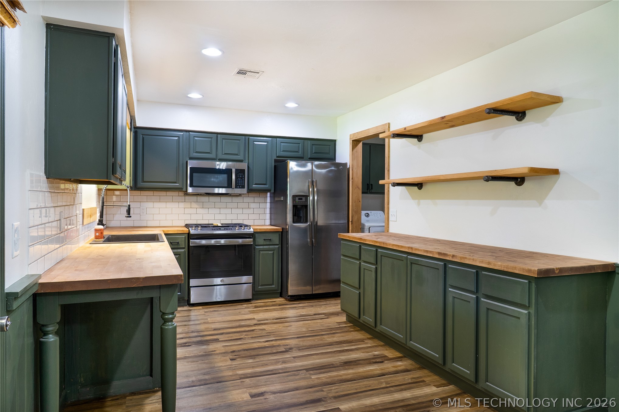 11807 E 80th Street Owasso OK 74055