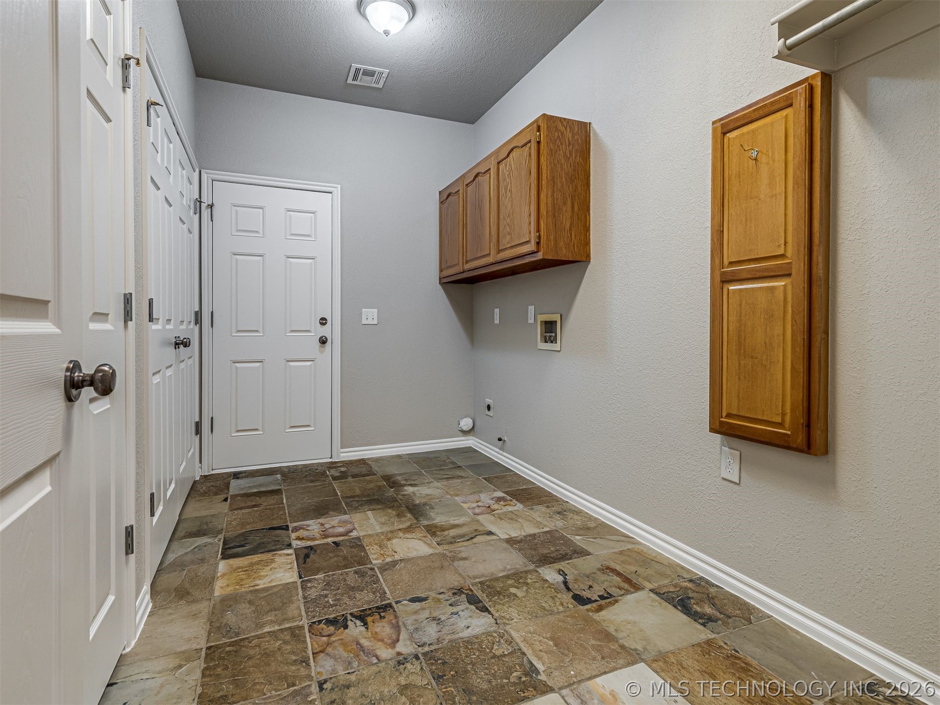 12591 Longhorn Court Glenpool OK 74033