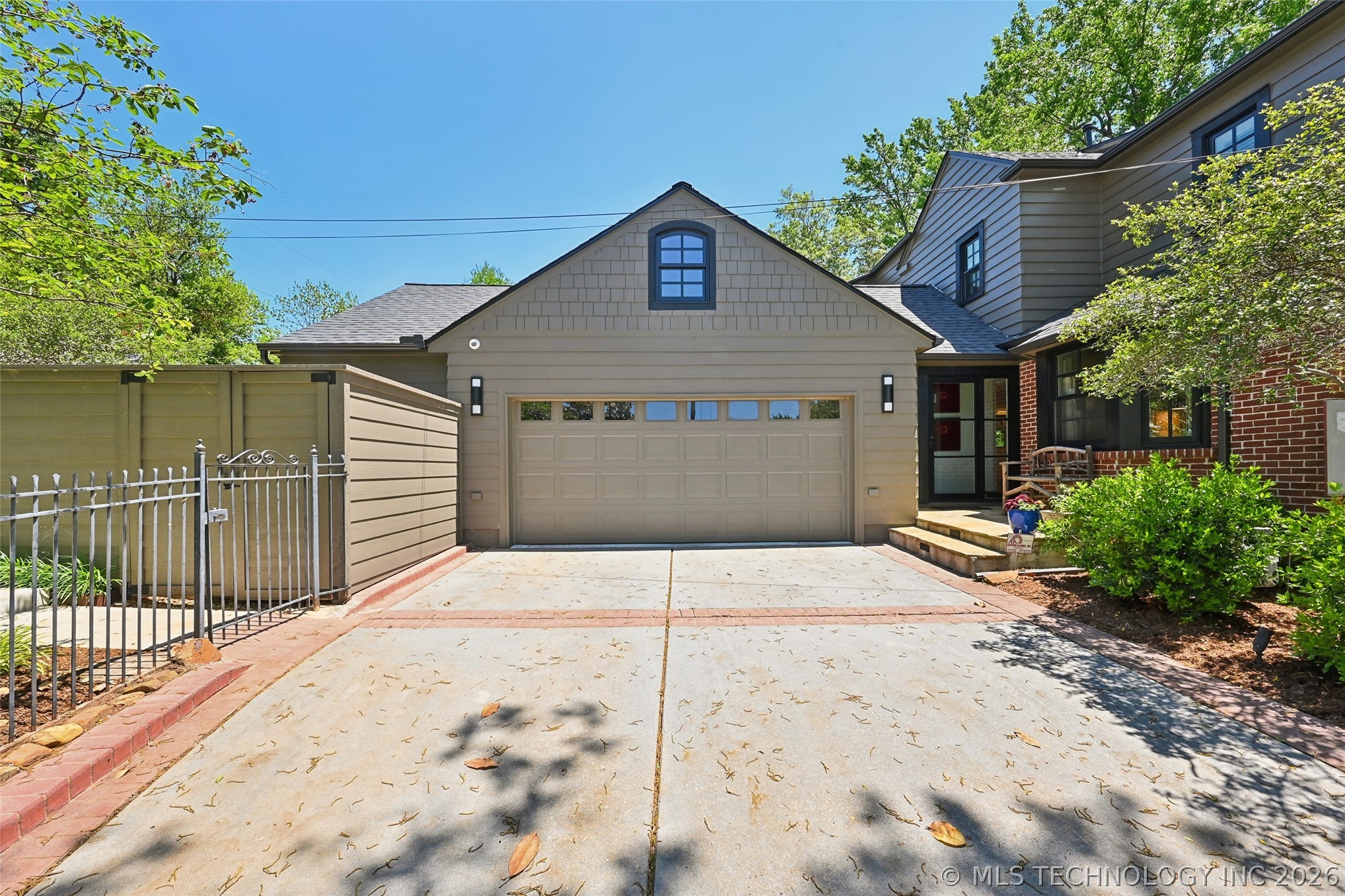 1203 E 30th Place Tulsa OK 74114
