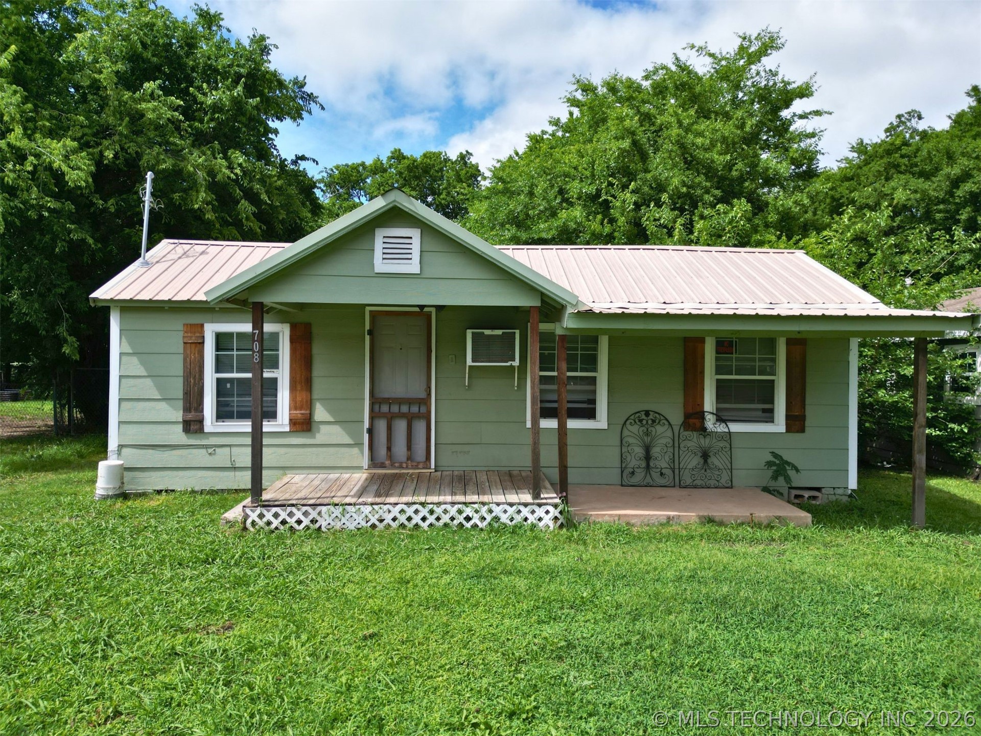 708 W 3rd Ada OK 74820