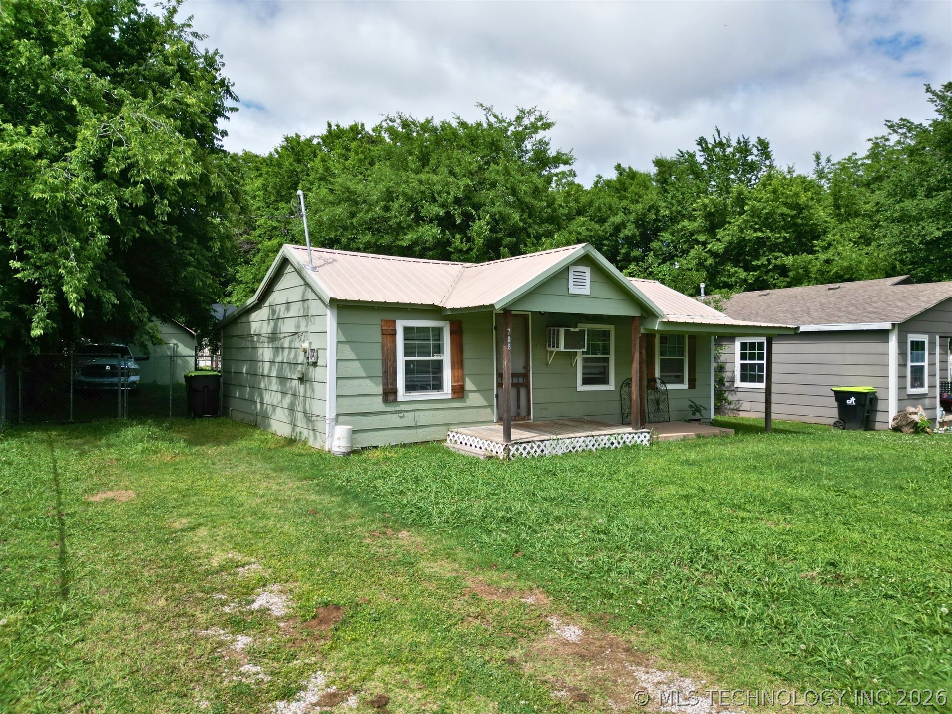 708 W 3rd Ada OK 74820