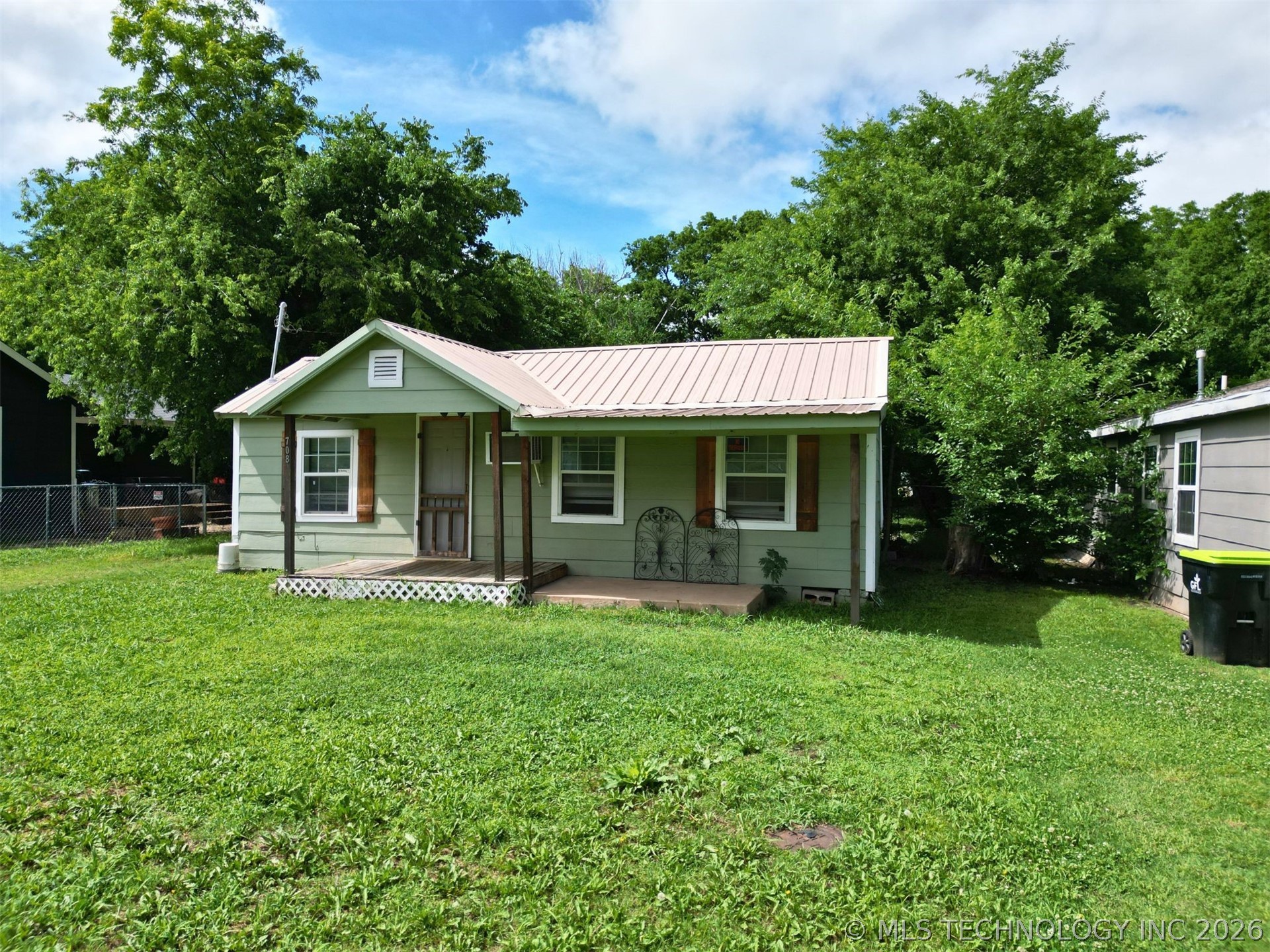 708 W 3rd Ada OK 74820