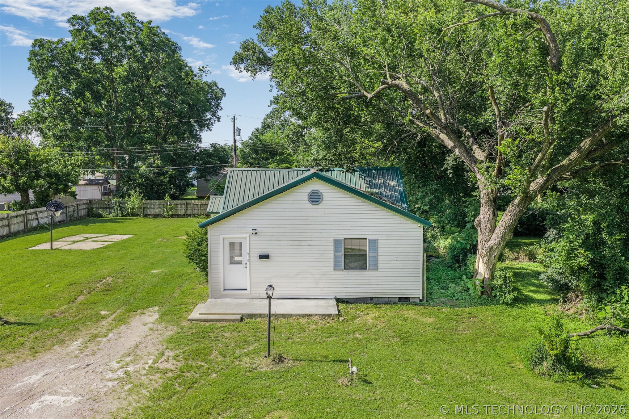 610 E 5th Dewey OK 74029