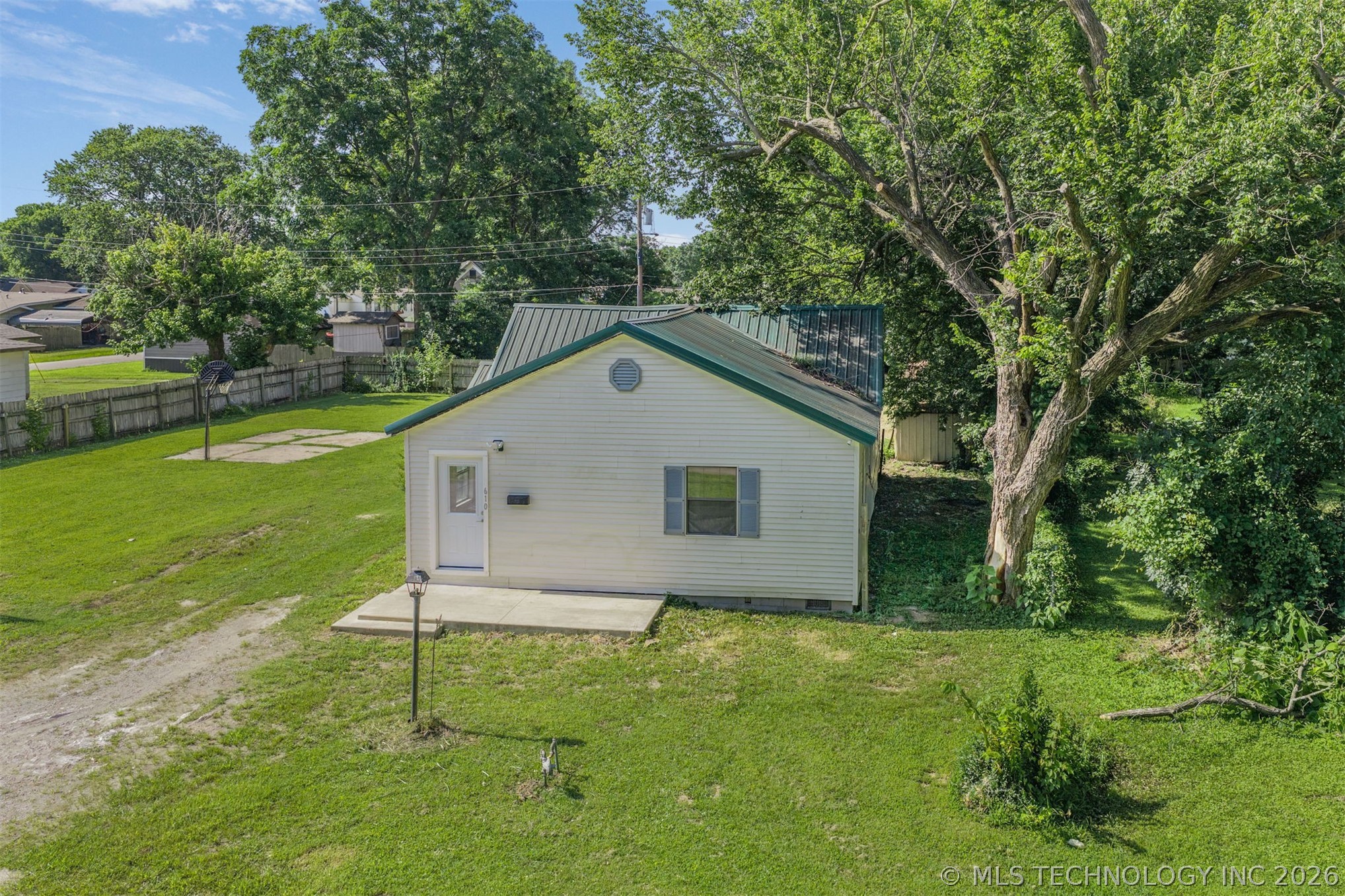 610 E 5th Dewey OK 74029