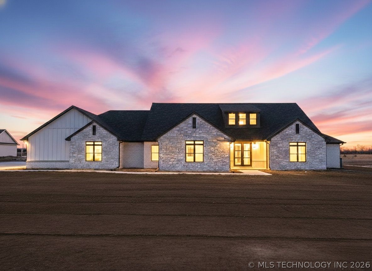 2233 W Drake Road Sallisaw OK 74955