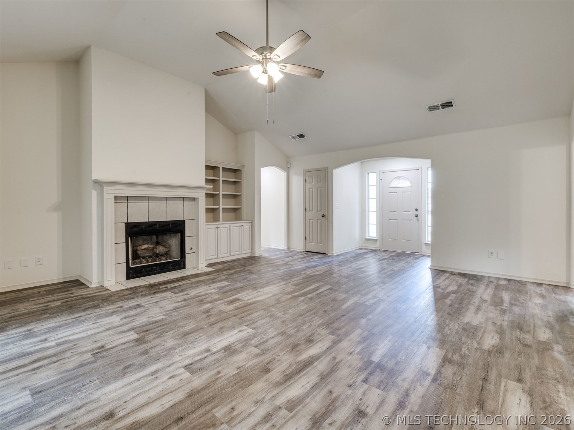 5324 S Redbud Place Sand Springs OK 74063