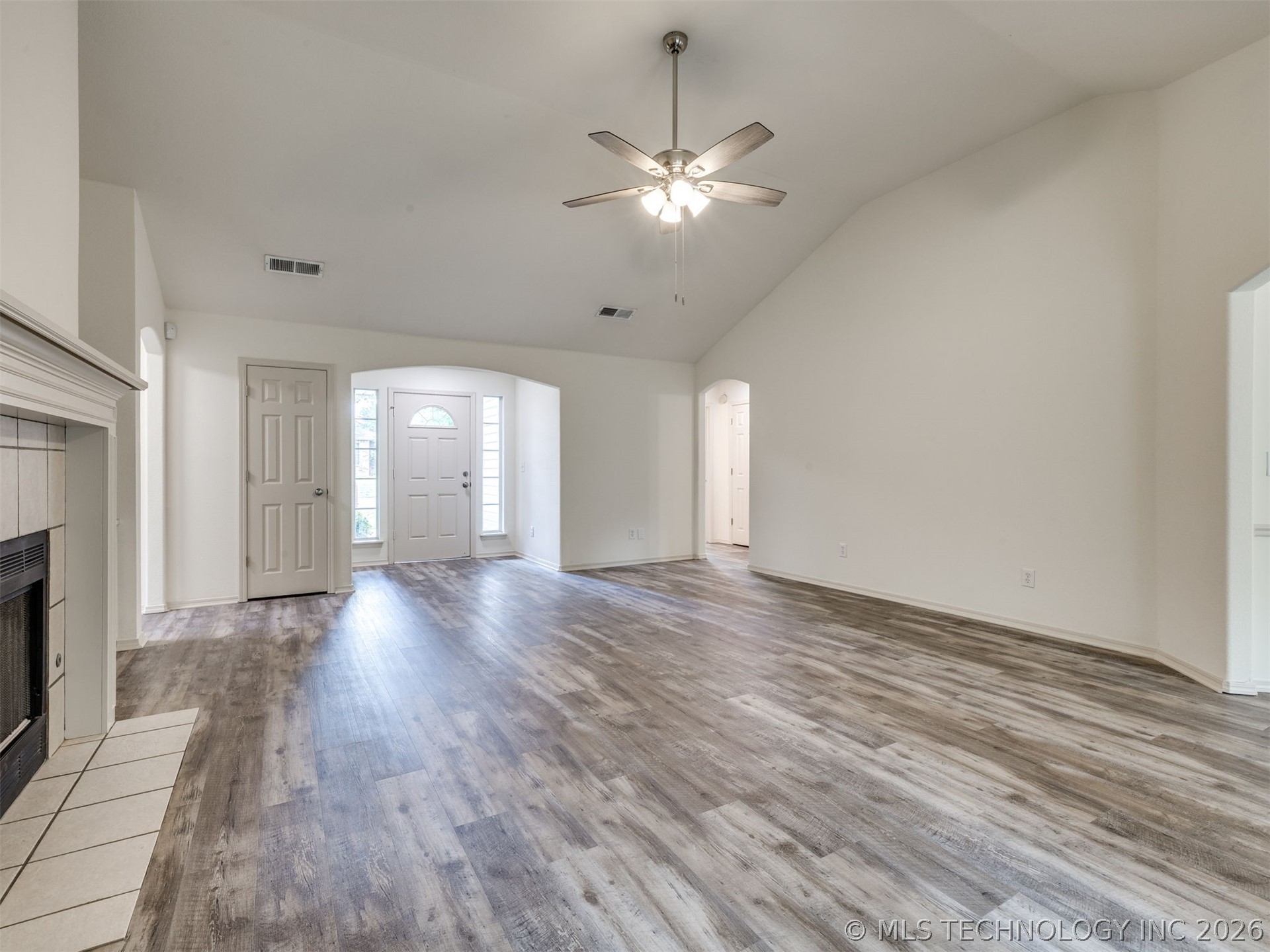 5324 S Redbud Place Sand Springs OK 74063