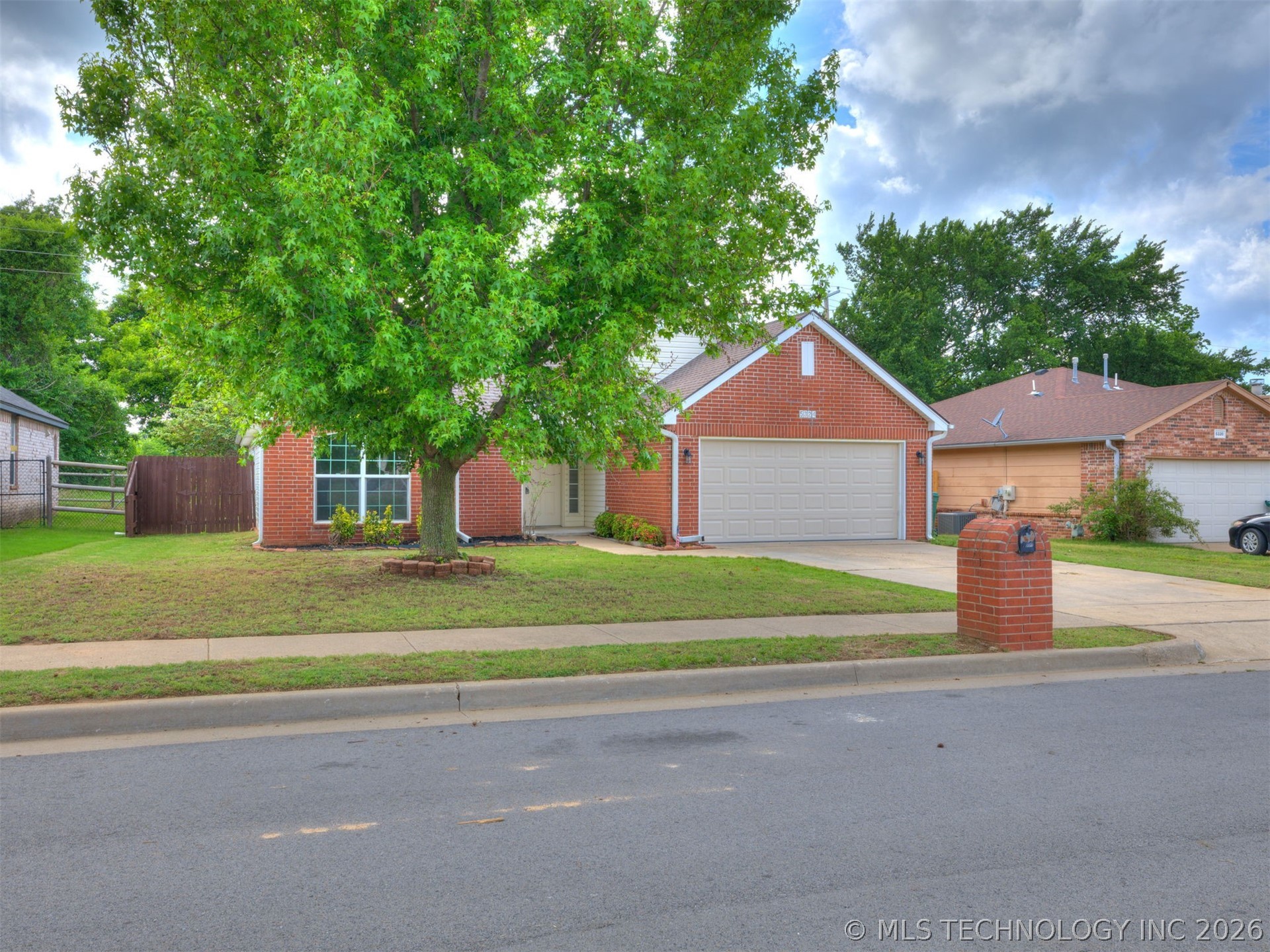 5324 S Redbud Place Sand Springs OK 74063