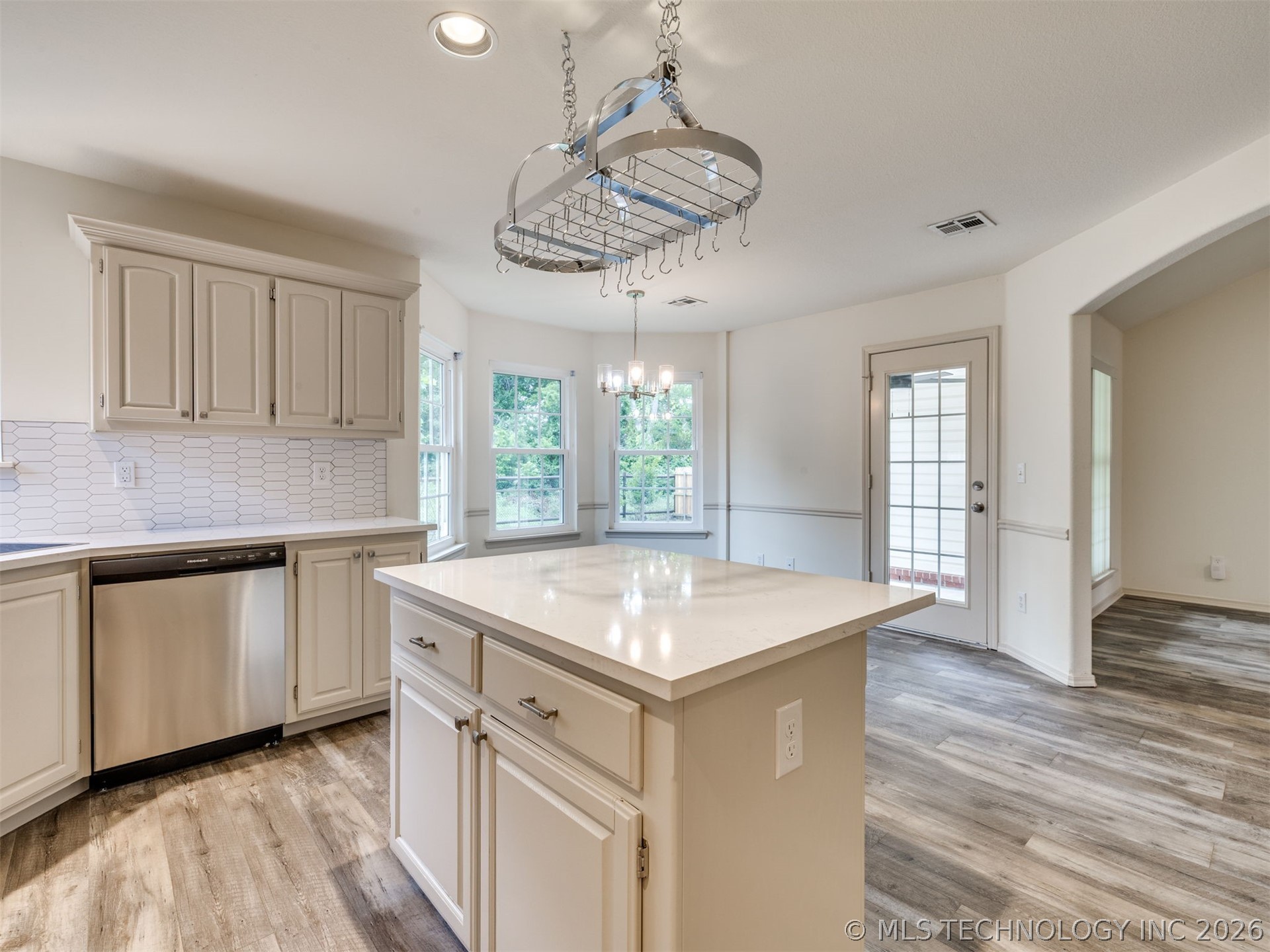 5324 S Redbud Place Sand Springs OK 74063