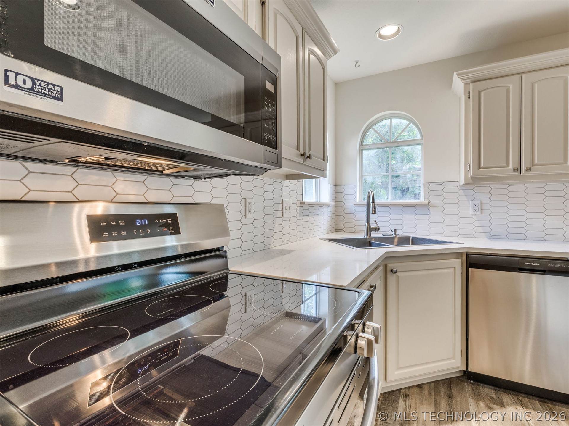 5324 S Redbud Place Sand Springs OK 74063