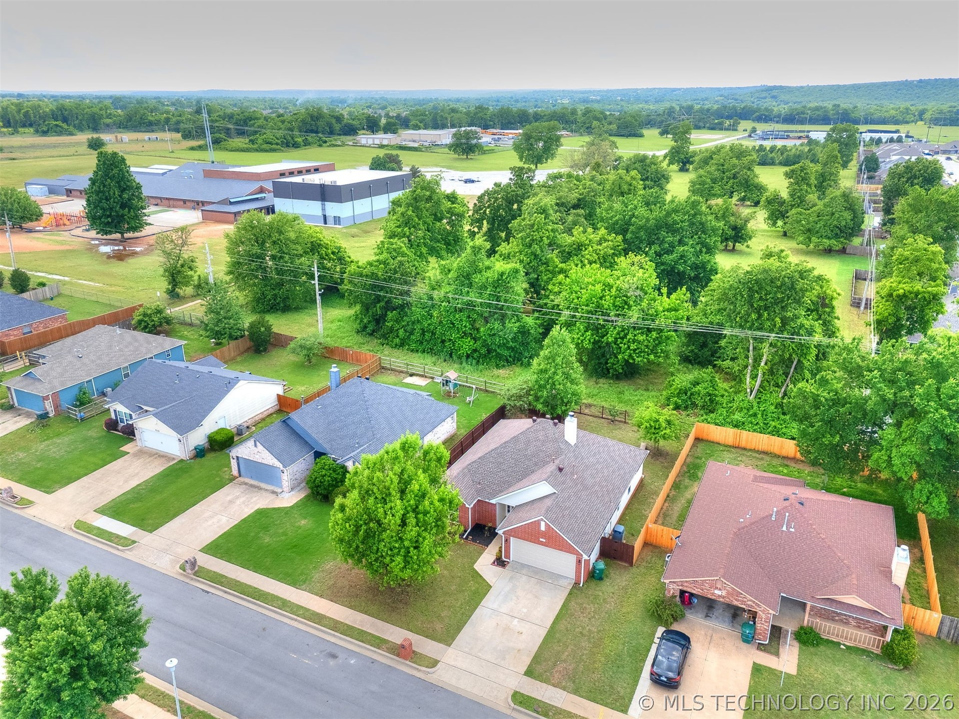 5324 S Redbud Place Sand Springs OK 74063