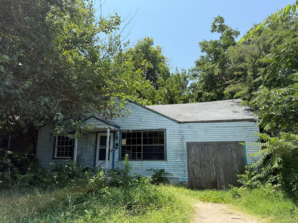 28 S Toledo Avenue Tulsa OK 74112