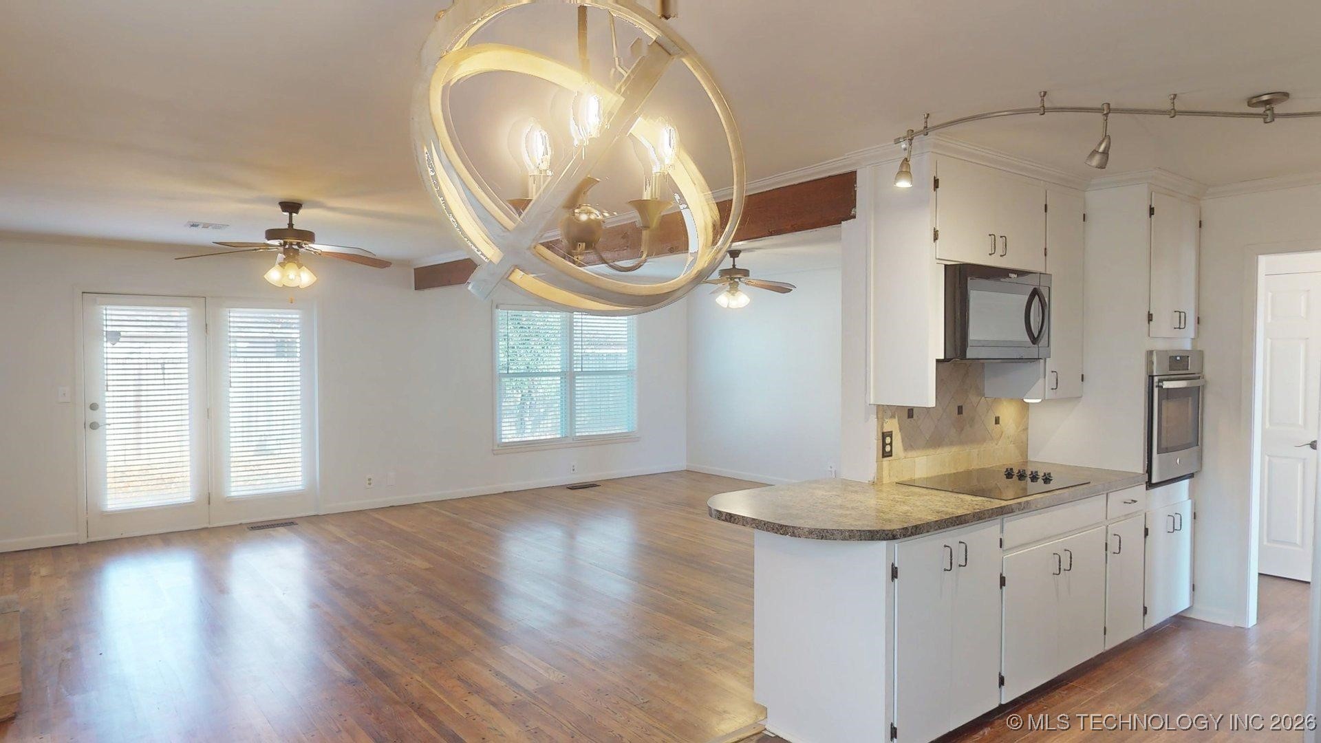 1521 E 60th Street Tulsa OK 74105