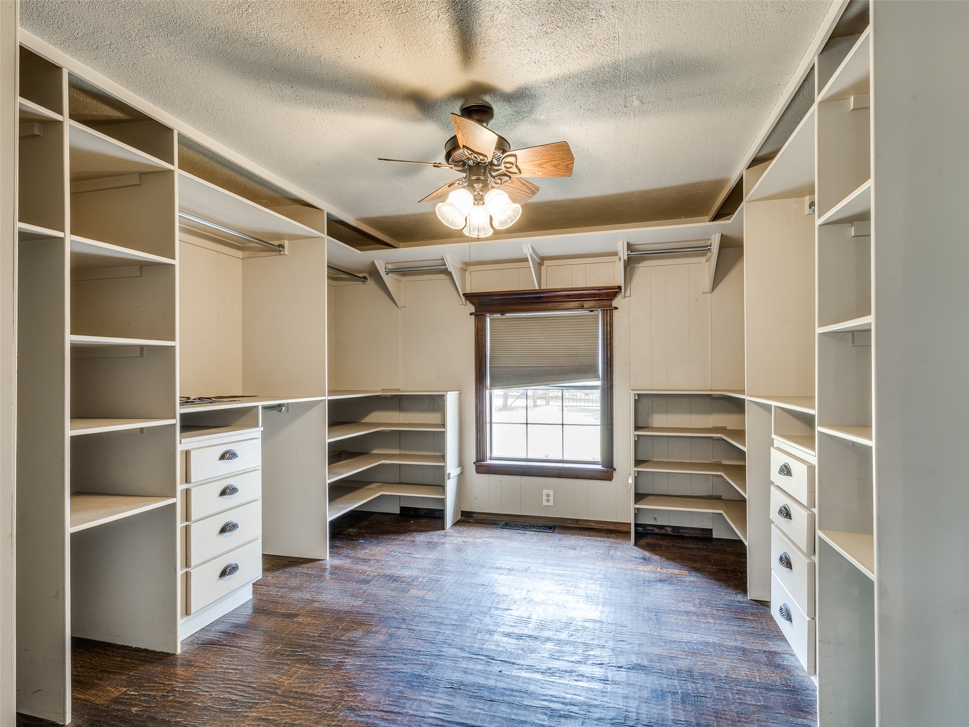 840 W 84th Street Tulsa OK 74132