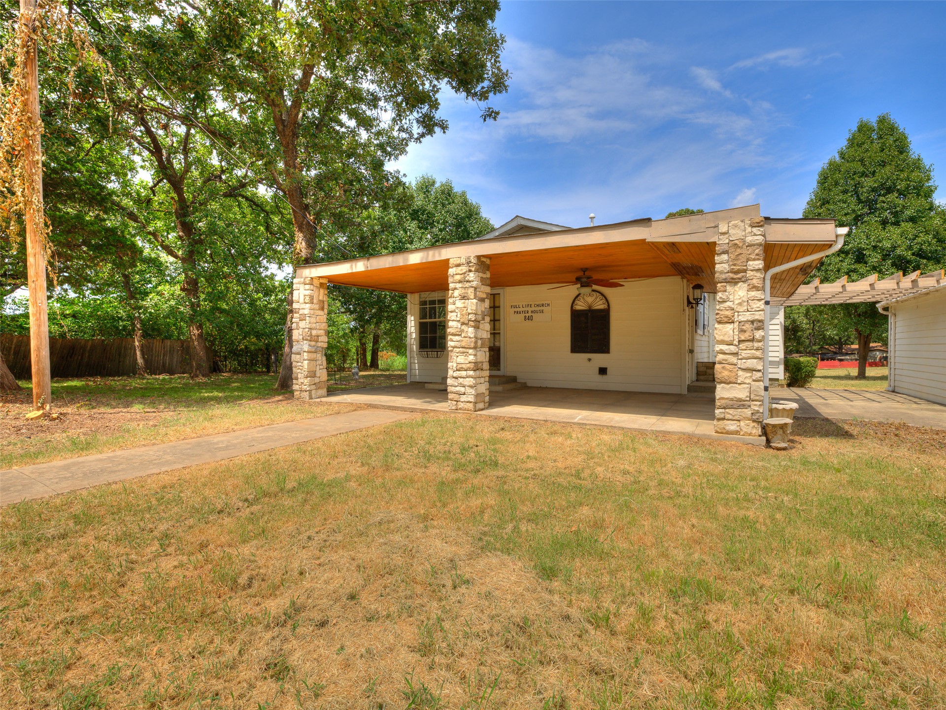 840 W 84th Street Tulsa OK 74132