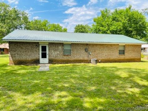 1695 Louise Street Westville OK 74965