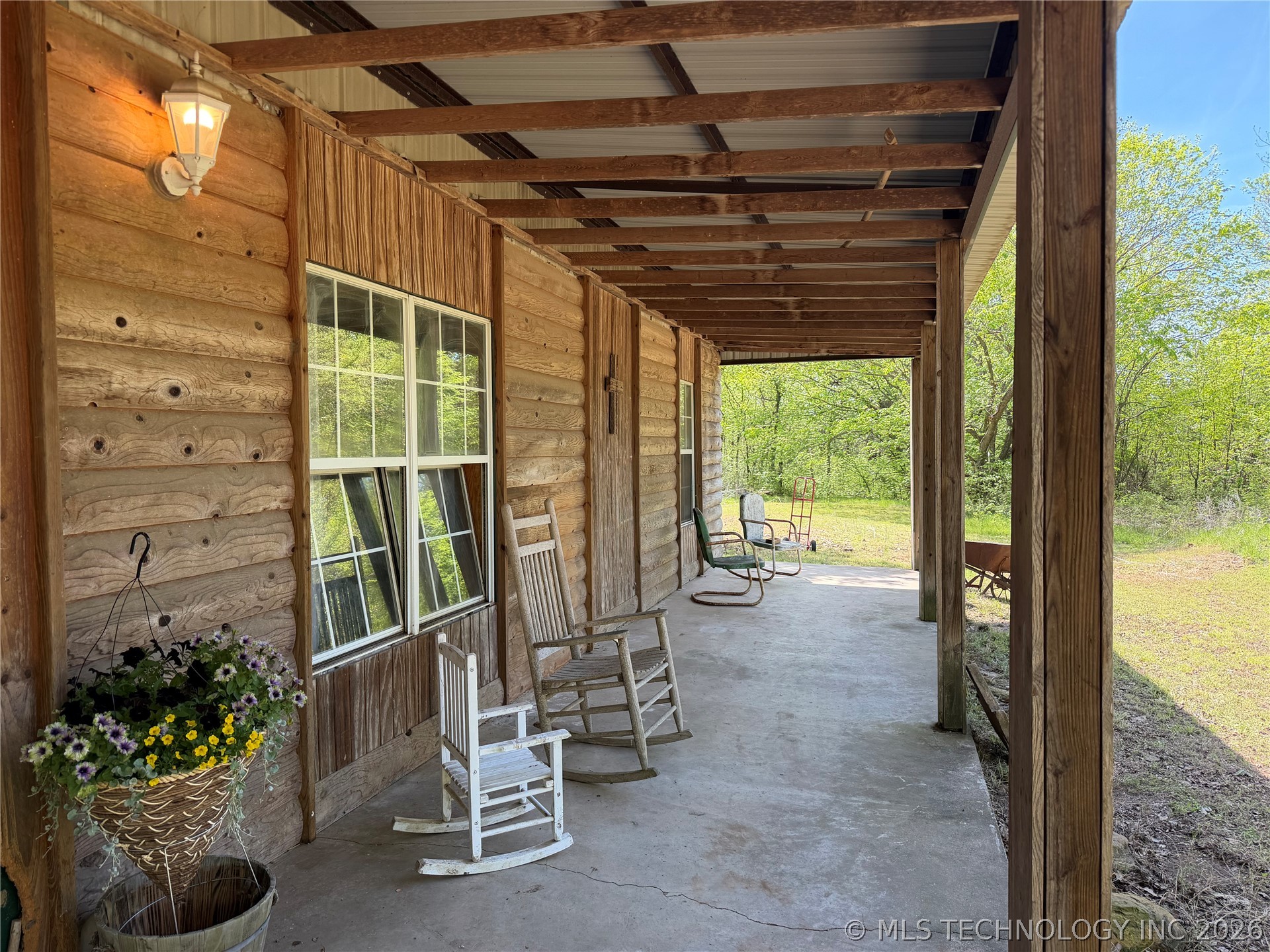5300 W Acorn Street Tishomingo OK 73460