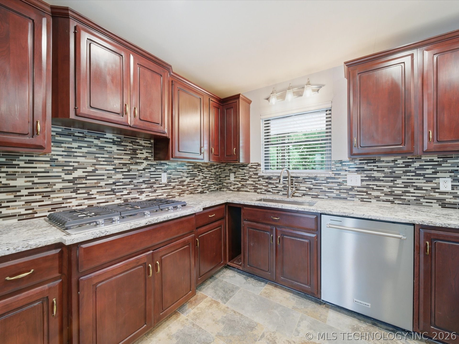 6215 S Hudson Avenue Tulsa OK 74136