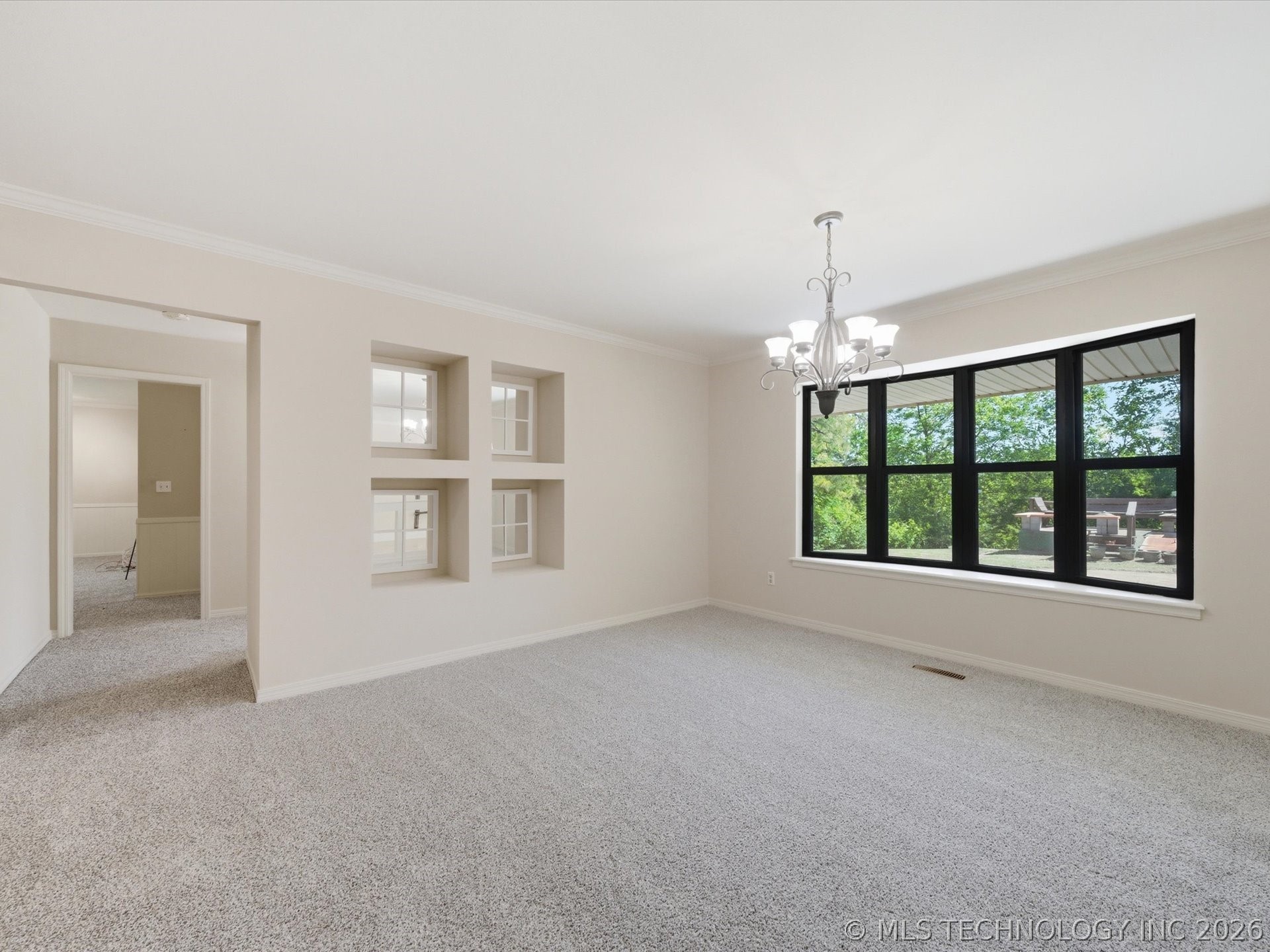 6215 S Hudson Avenue Tulsa OK 74136