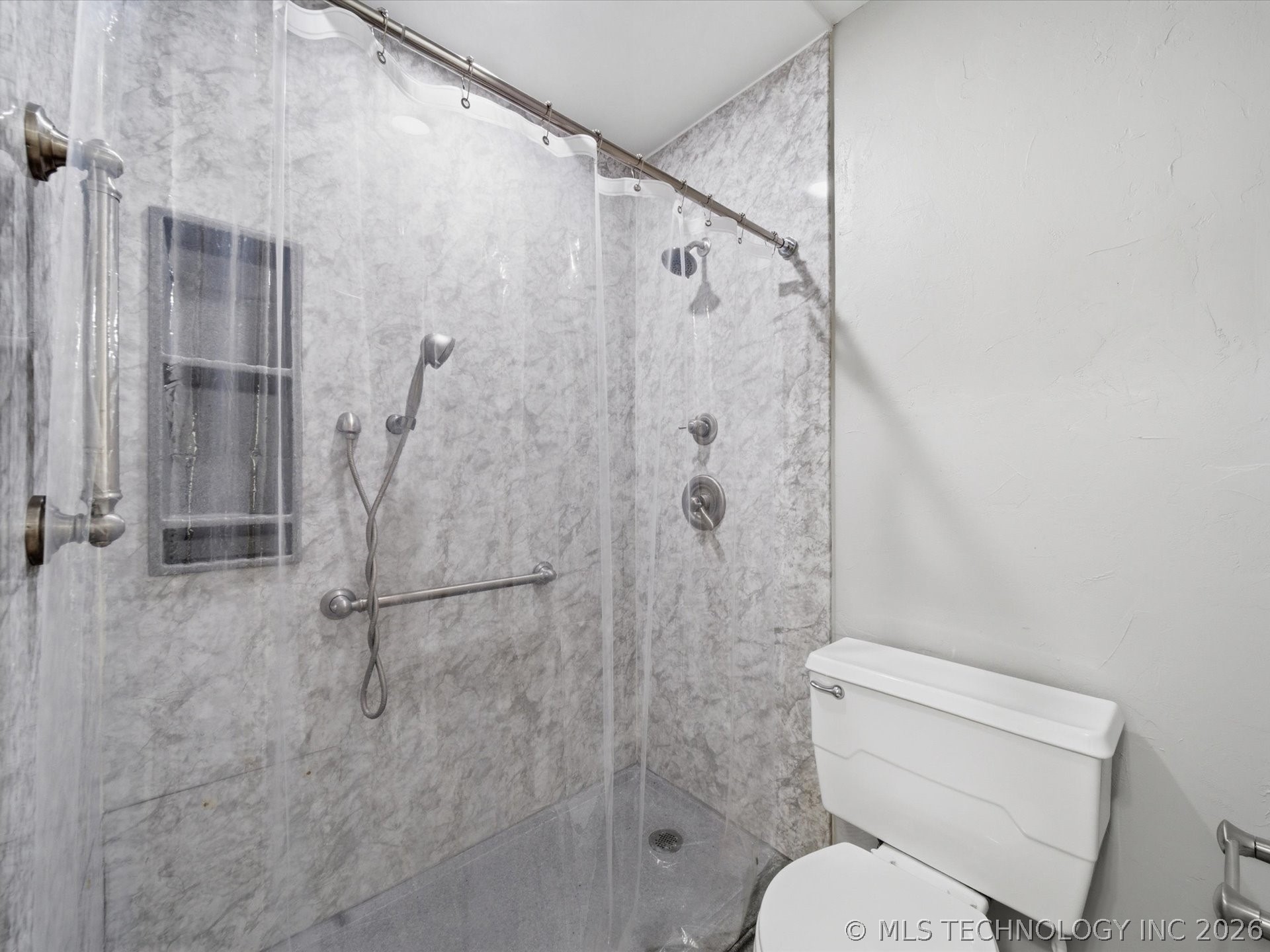 6215 S Hudson Avenue Tulsa OK 74136