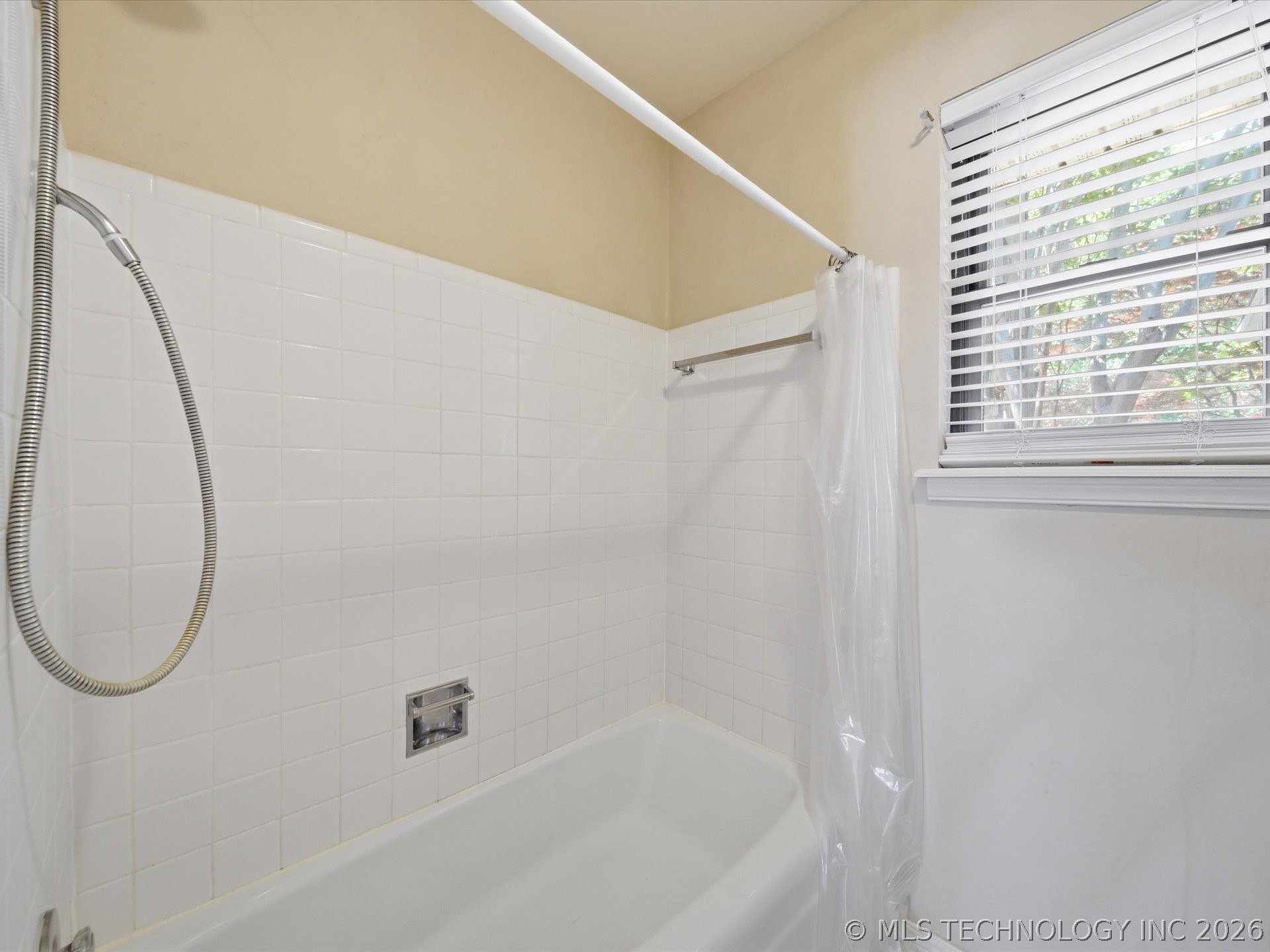 6215 S Hudson Avenue Tulsa OK 74136