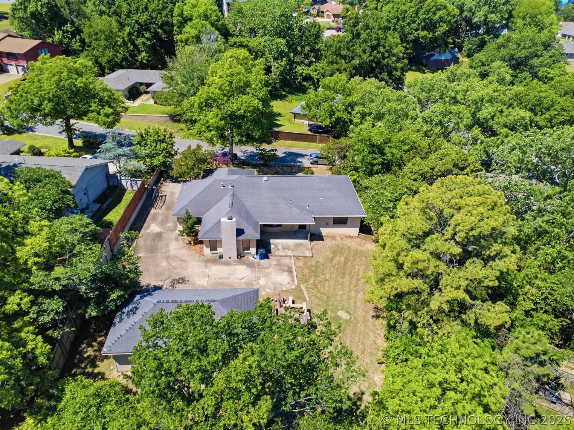 6215 S Hudson Avenue Tulsa OK 74136