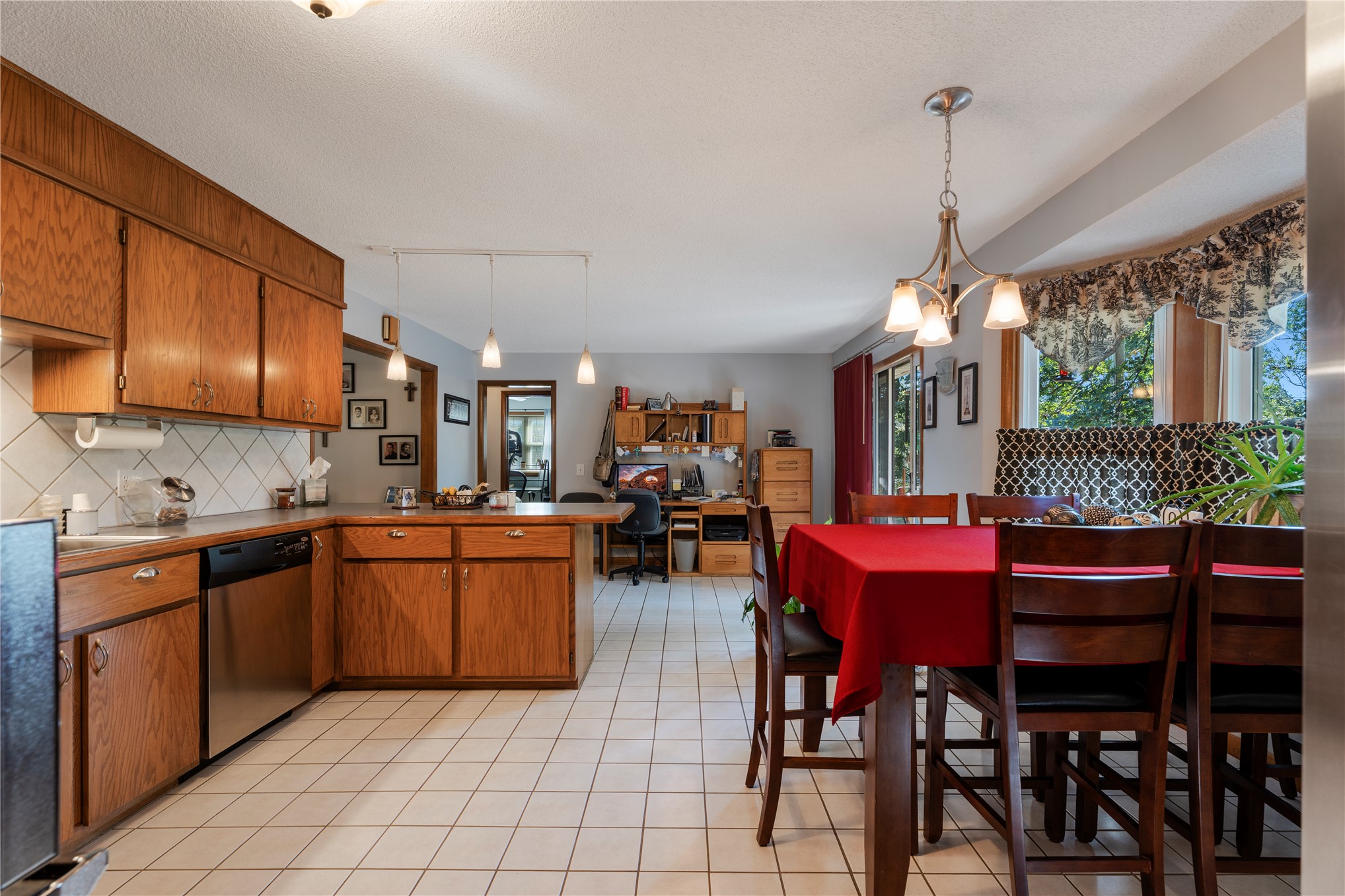 65451 E 256 Road Grove OK 74344