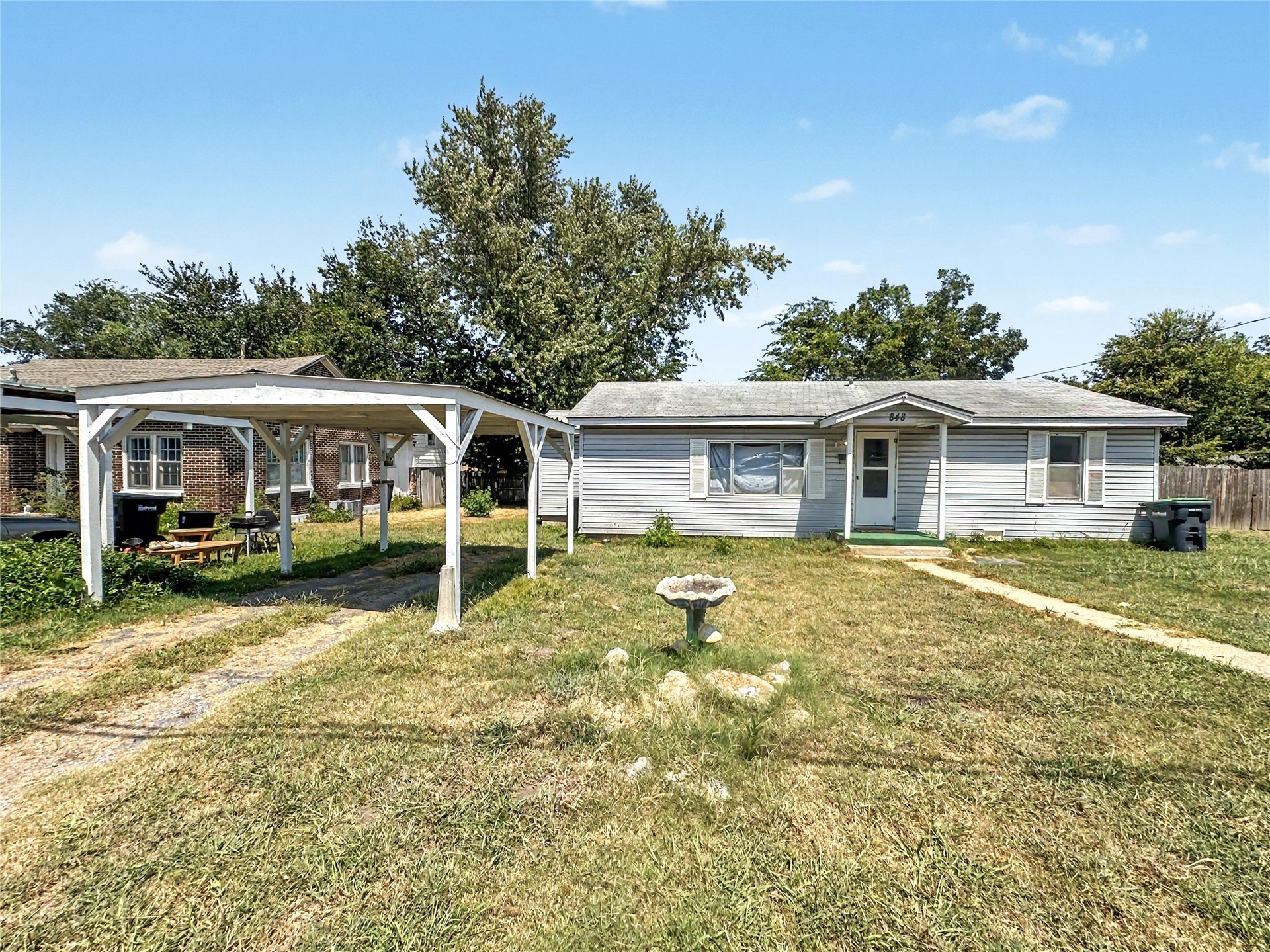 848 W Keetoowah Street Tahlequah OK 74464