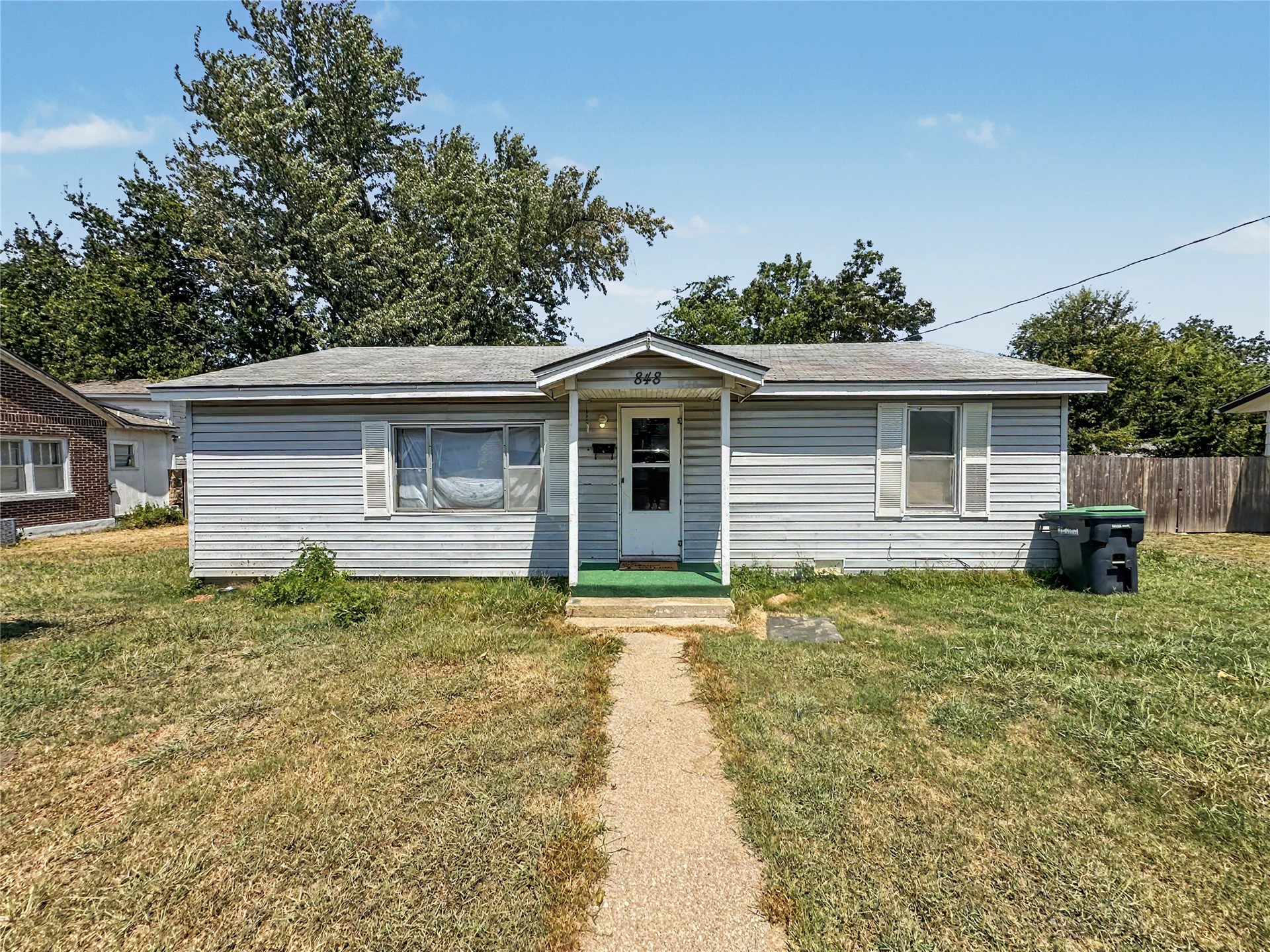 848 W Keetoowah Street Tahlequah OK 74464
