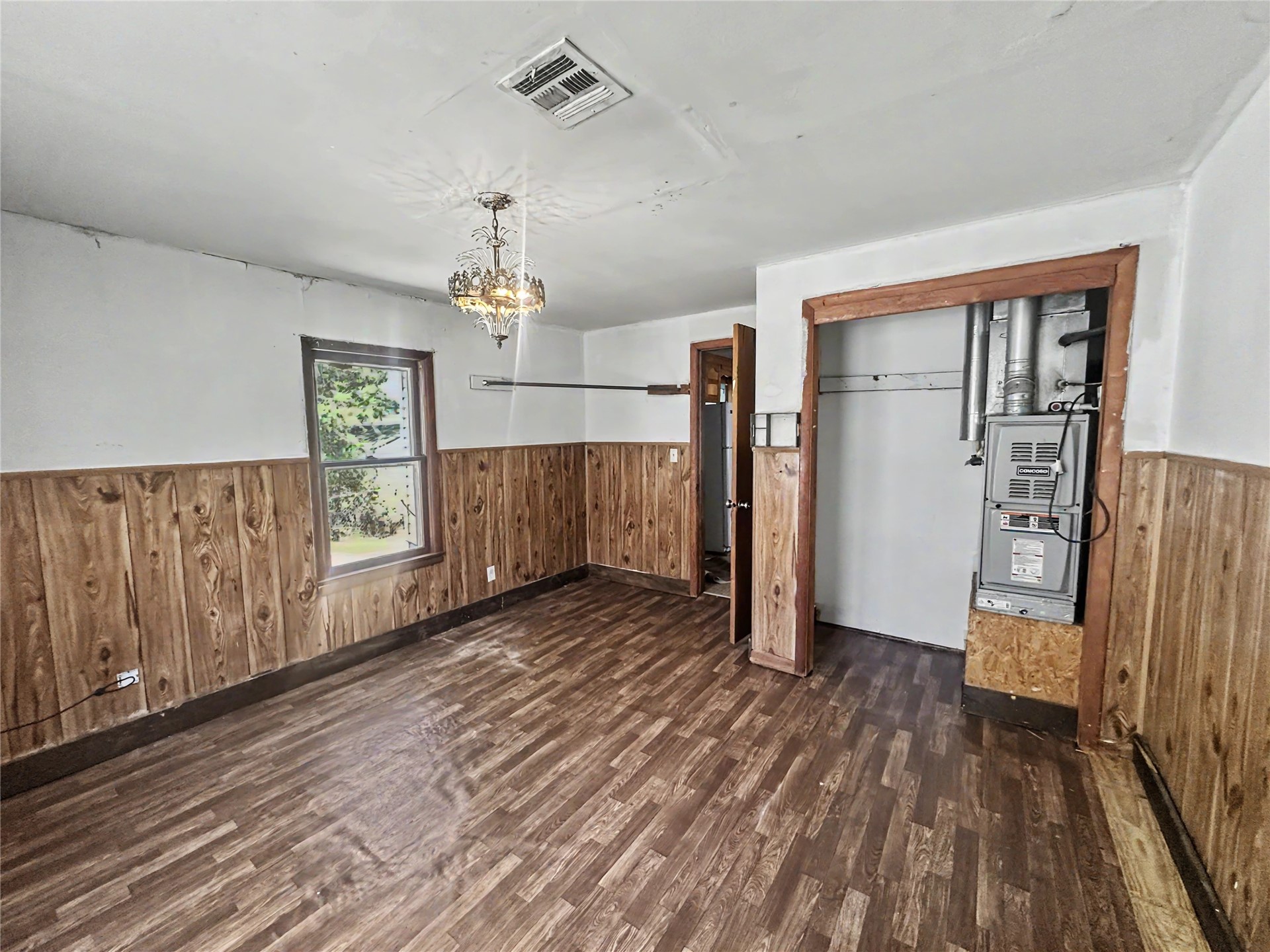 848 W Keetoowah Street Tahlequah OK 74464