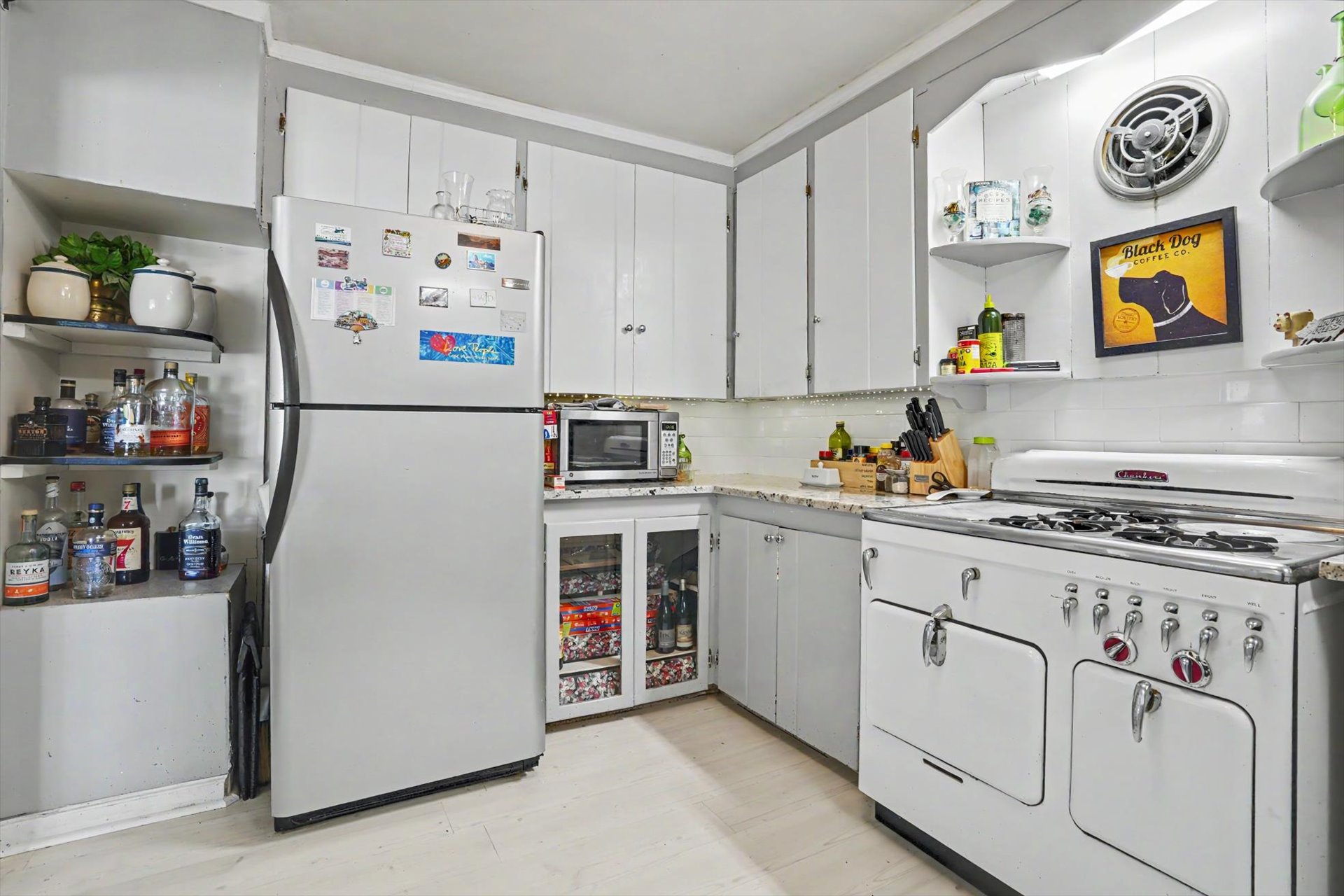 5427 E 5th Place Tulsa OK 74112